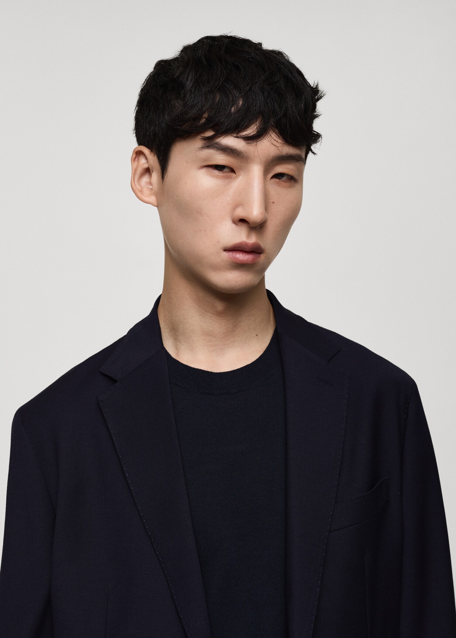 Slim-fit wool jacket with pockets - Details of the article 2