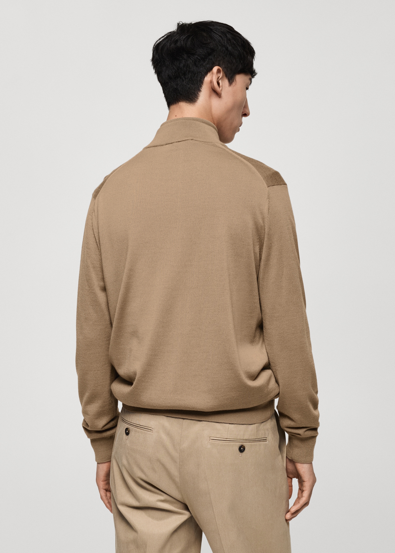 100% merino wool sweater with zip-neck - Reverse of the article