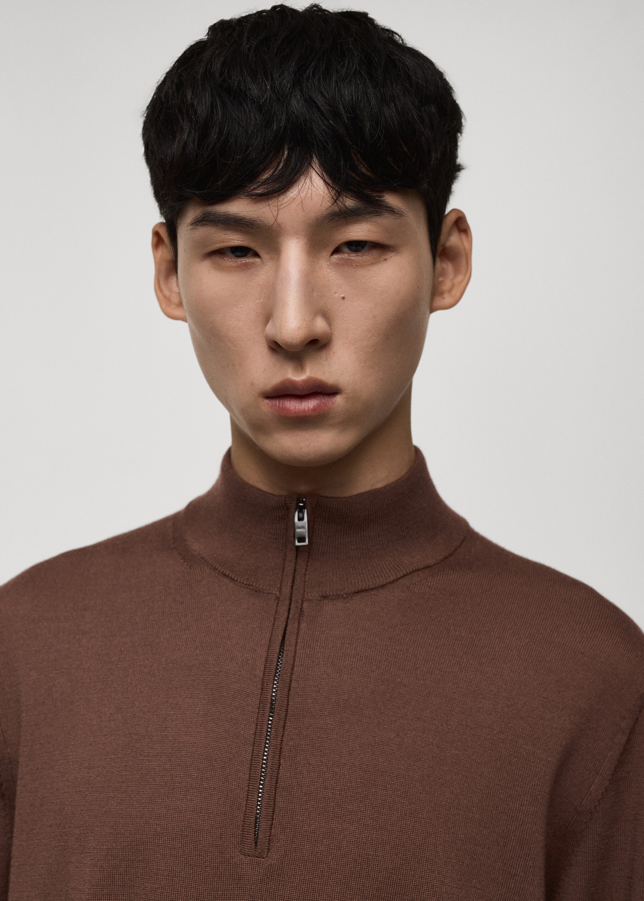 100% merino wool sweater with zip-neck - Details of the article 1