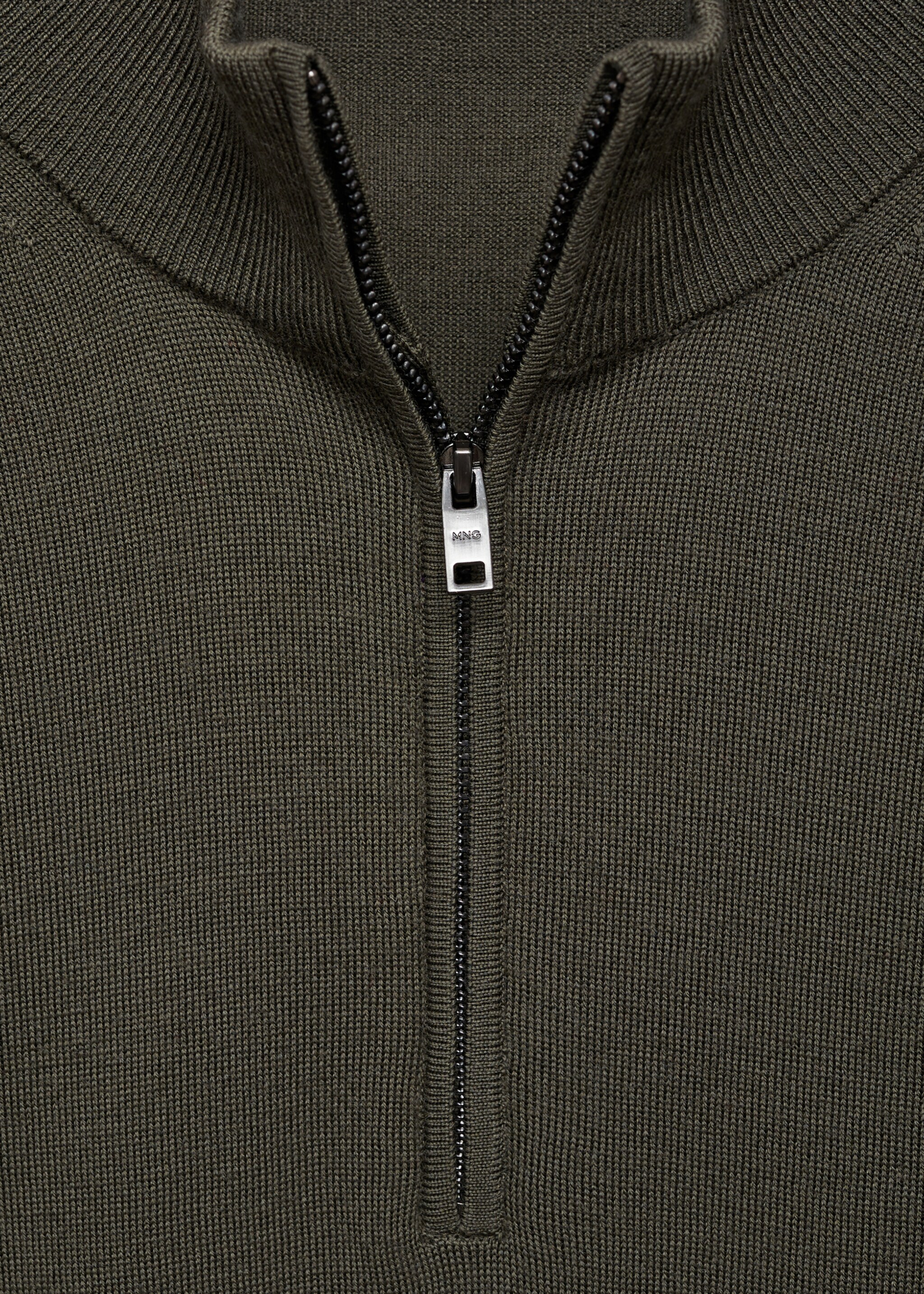 100% merino wool sweater with zip-neck - Details of the article 8