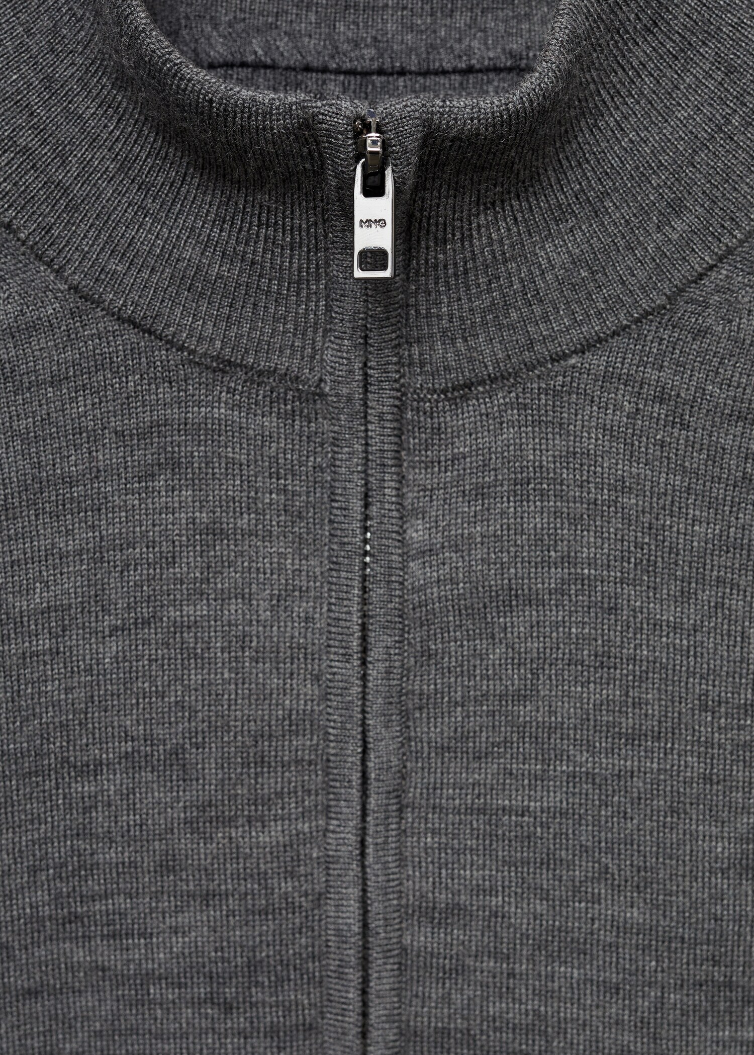 Jersey 100% lana merino cuello cremallera - Detalle del artículo 8