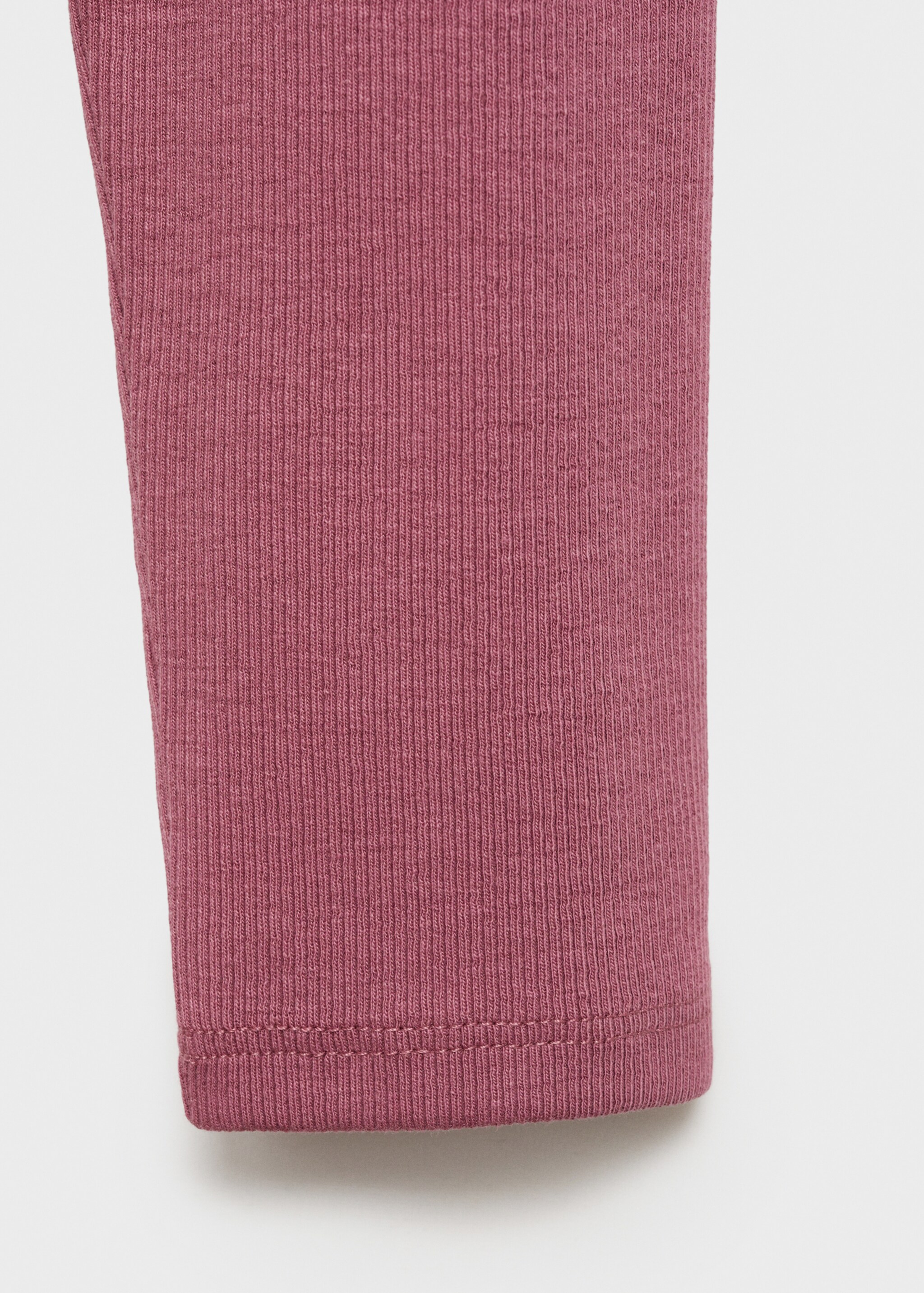 Long-sleeved V-neck T-shirt - Деталь изделия 0