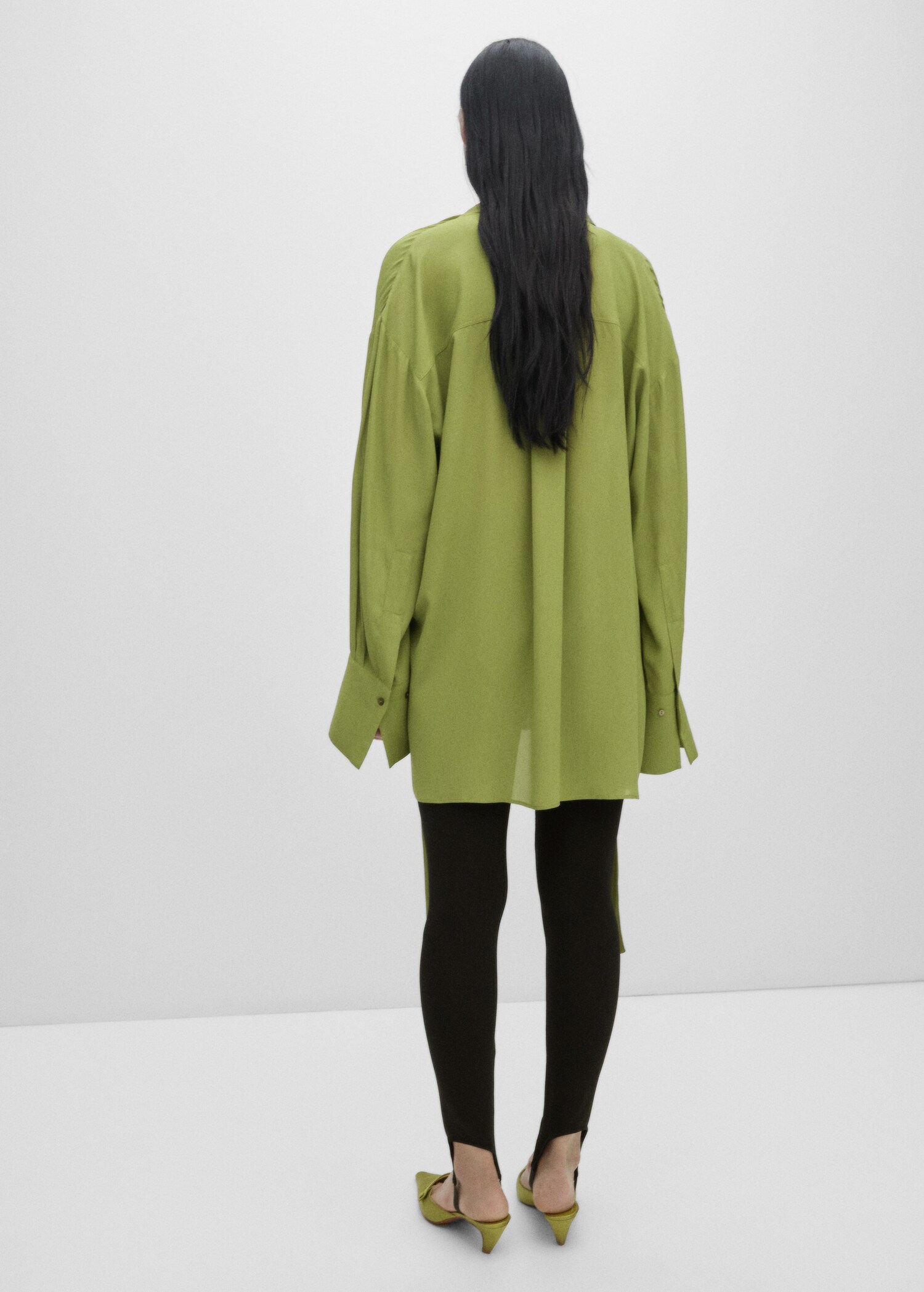 Chiffon lace blouse - Reverse of the article