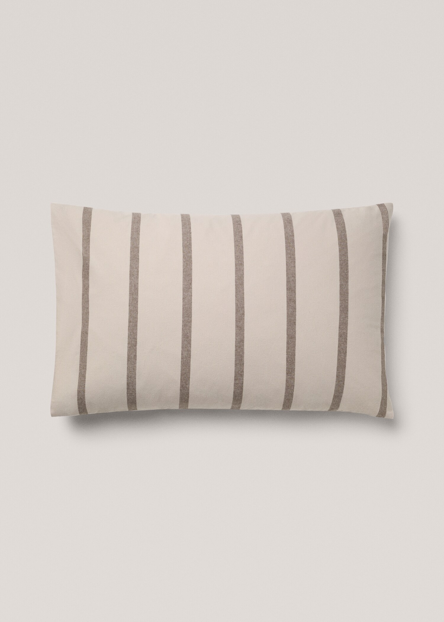 100% cotton flannel striped pillowcase 50x75cm - Article without model