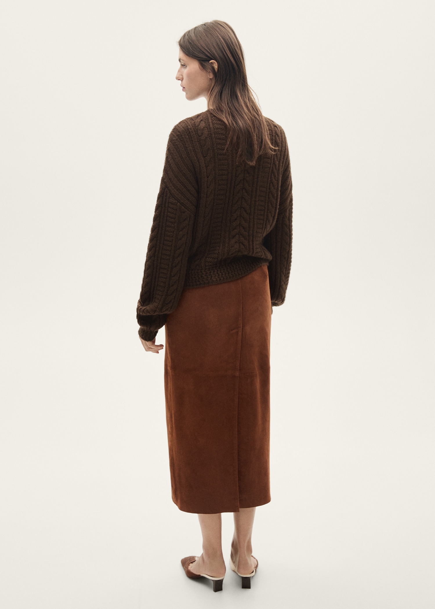 Round-neck braided sweater - Reverse of the article