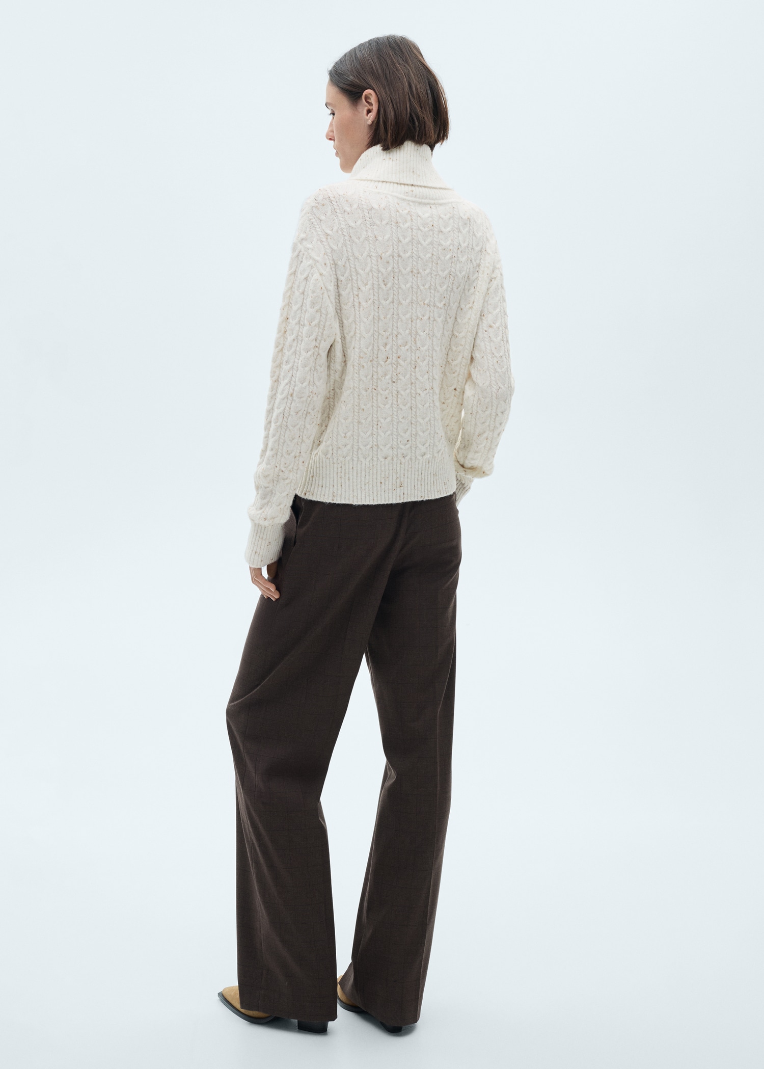 Pull-over torsades col roulé - Verso de l’article