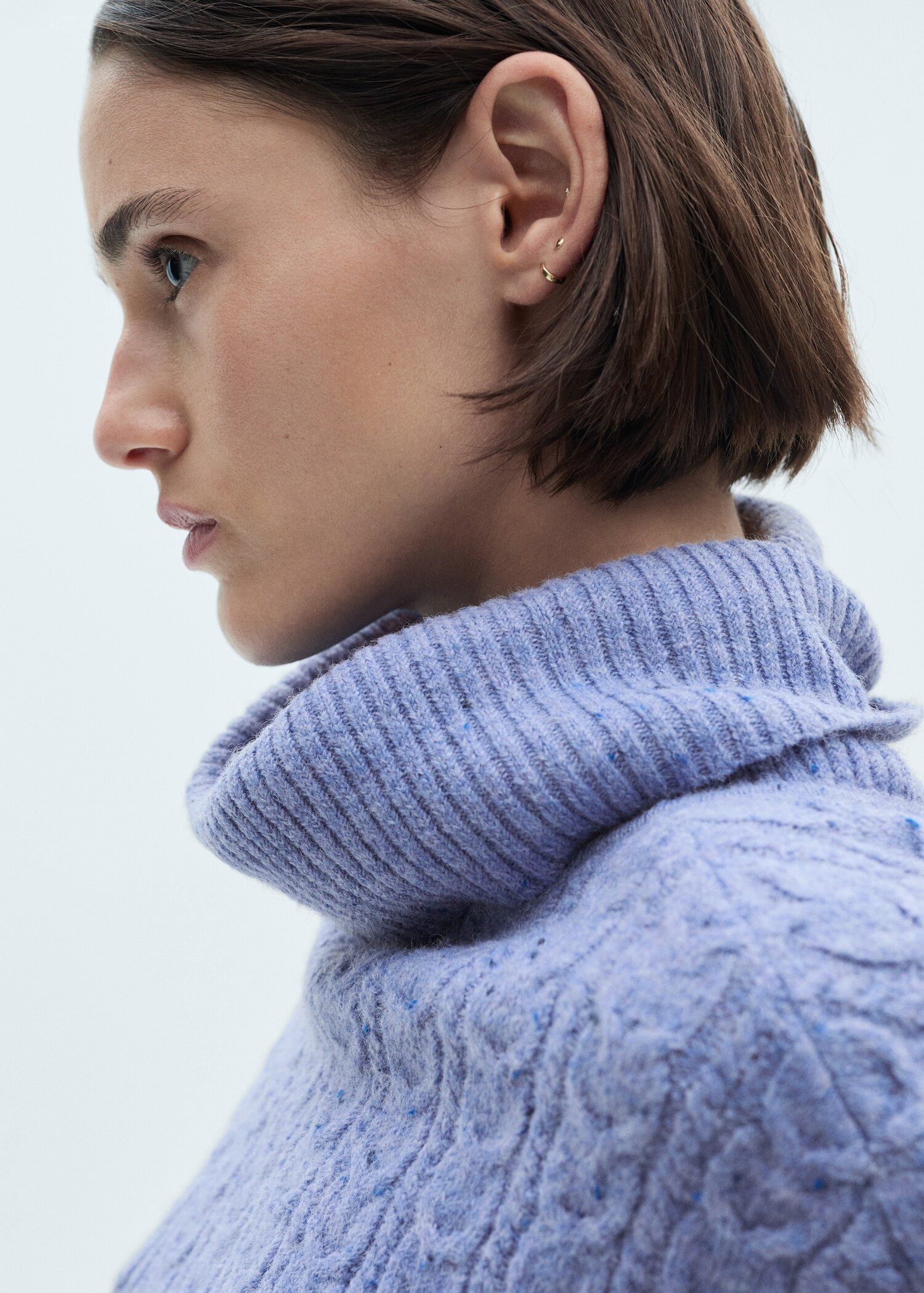 Jersey trenzado cuello vuelto - Detalle del artículo 1