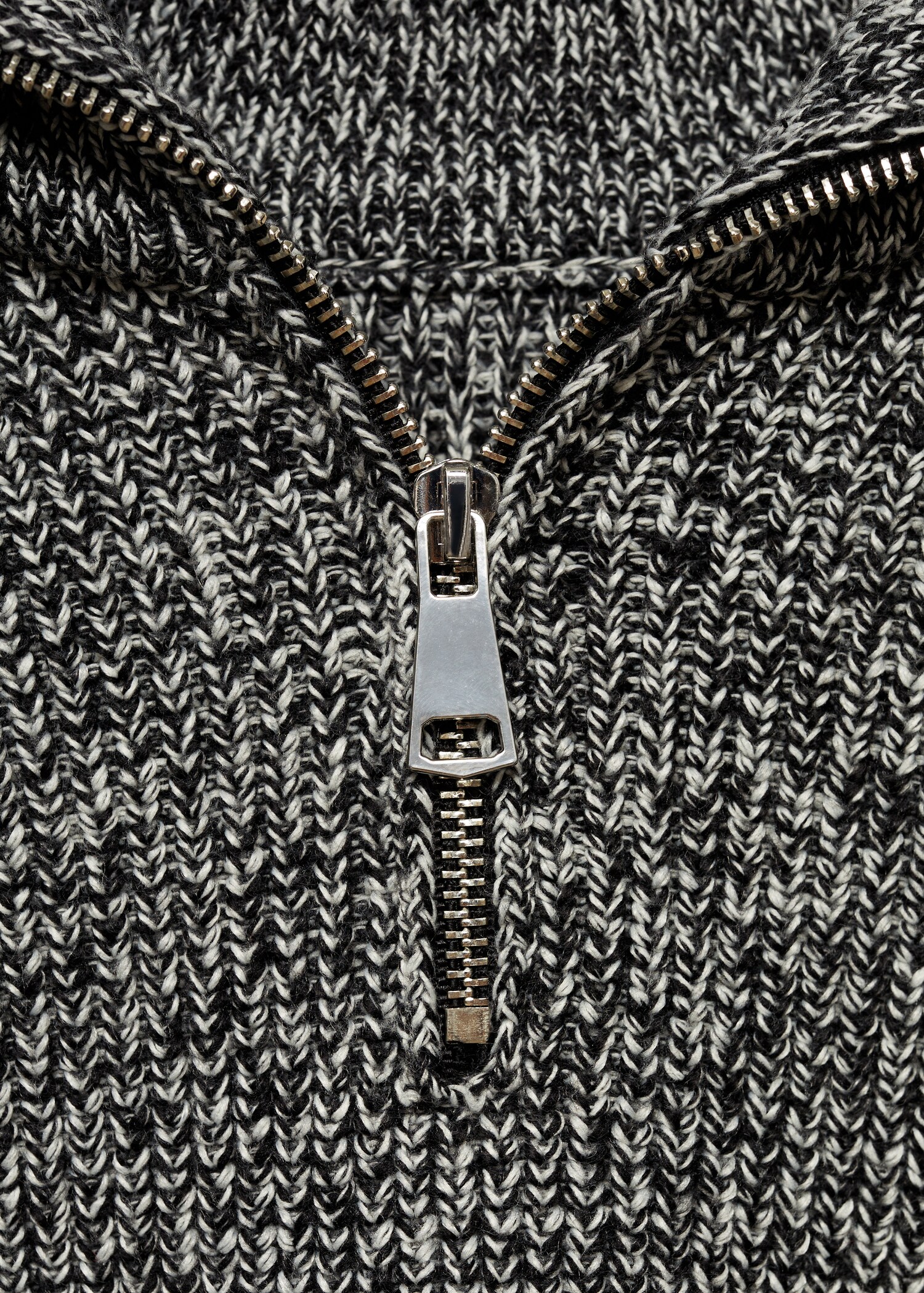 Pull-over jaspé zippé - Détail de l'article 0