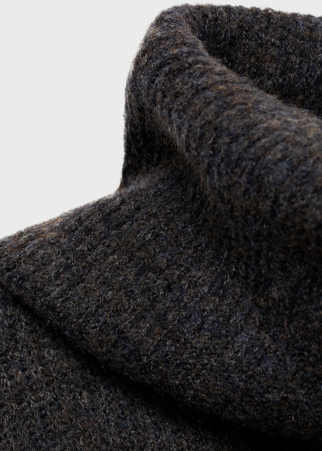 Turtleneck knit sweater