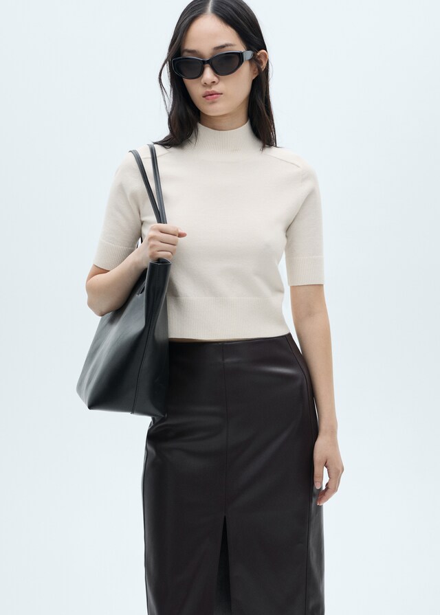 Rövidujjú pulóver Perkins-nyakkal