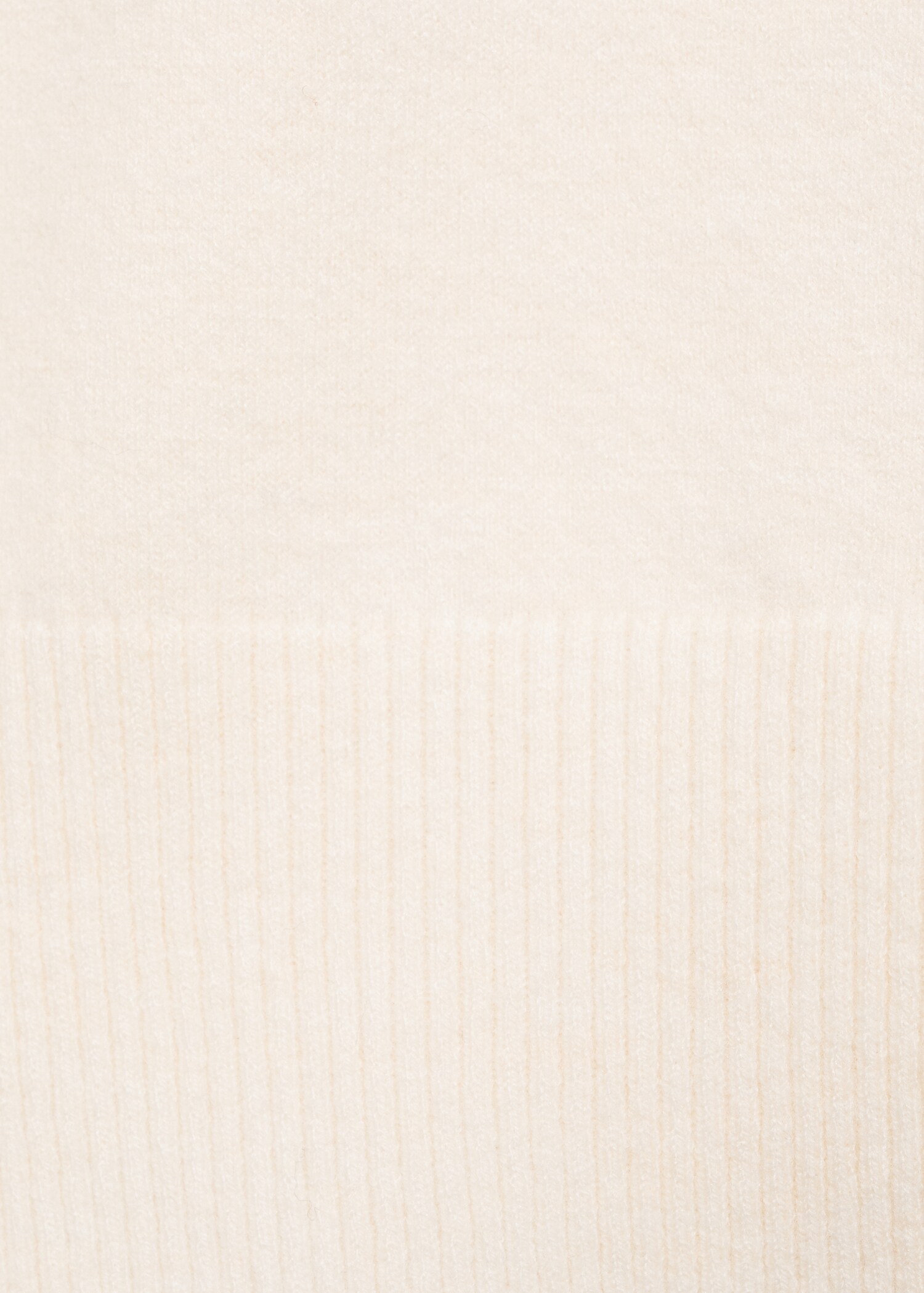 Perkins-neck short-sleeved sweater - Details of the article 0
