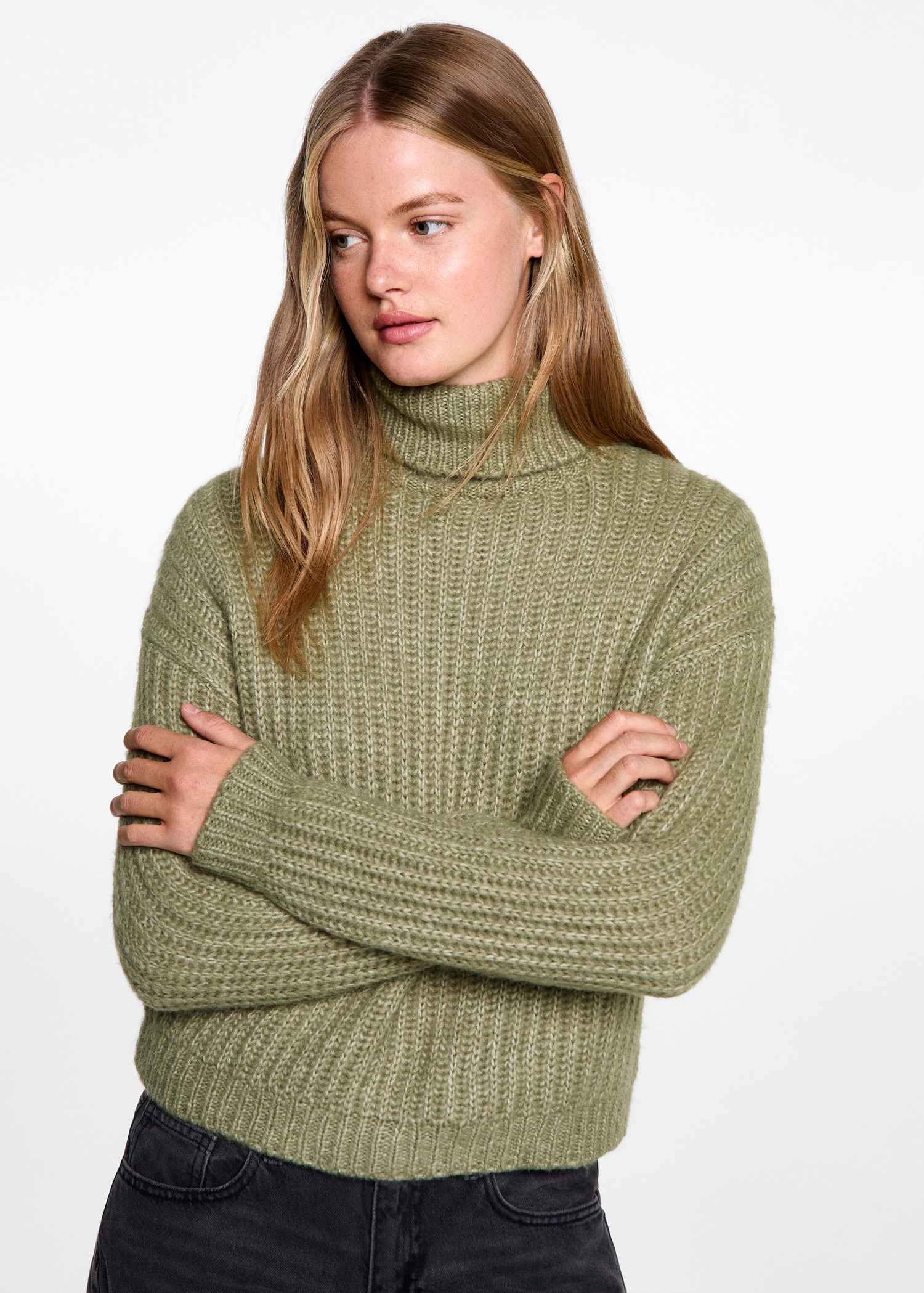 Turtleneck knit sweater - Medium plane