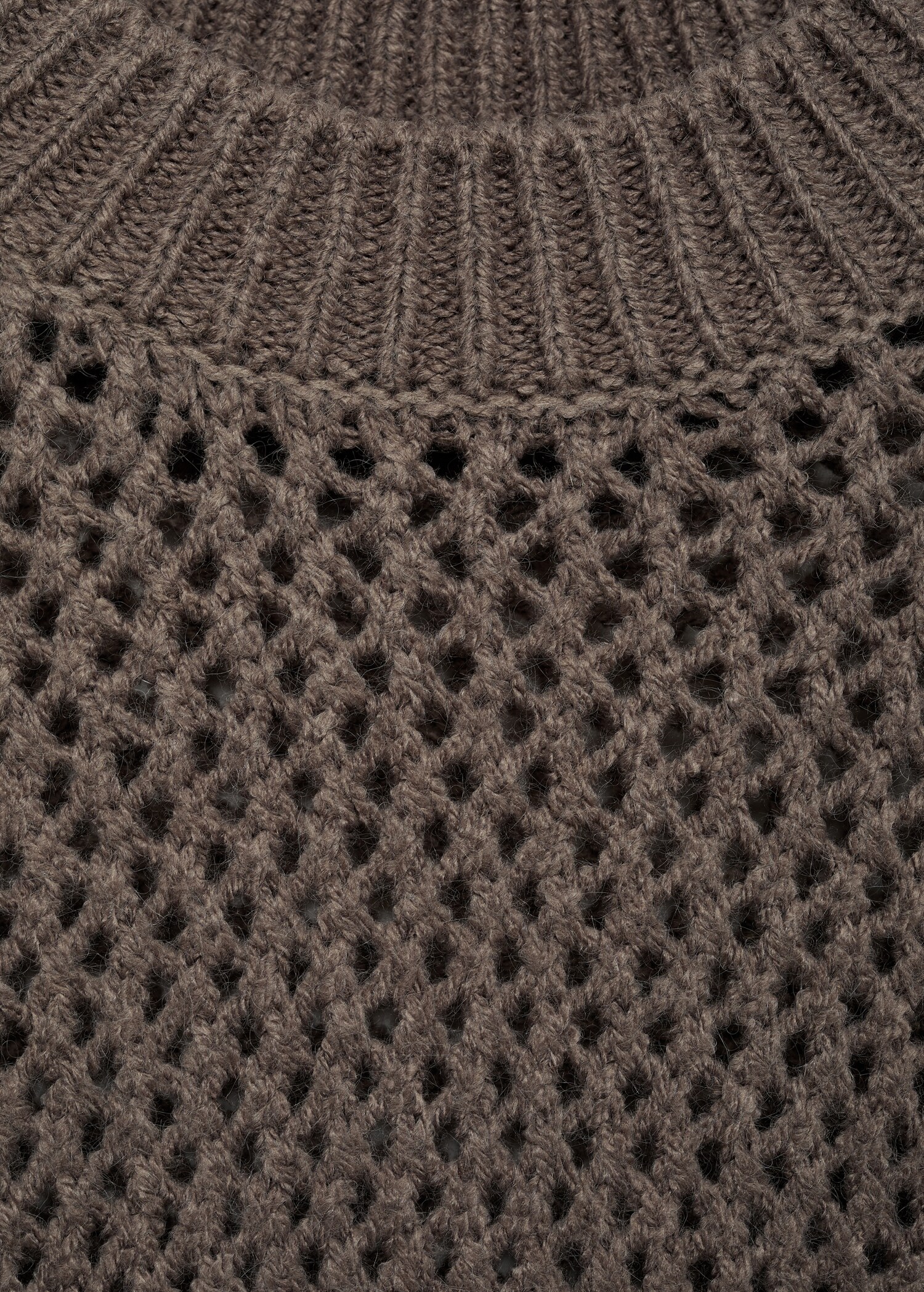 Textured knit sweater - Details of the article 8