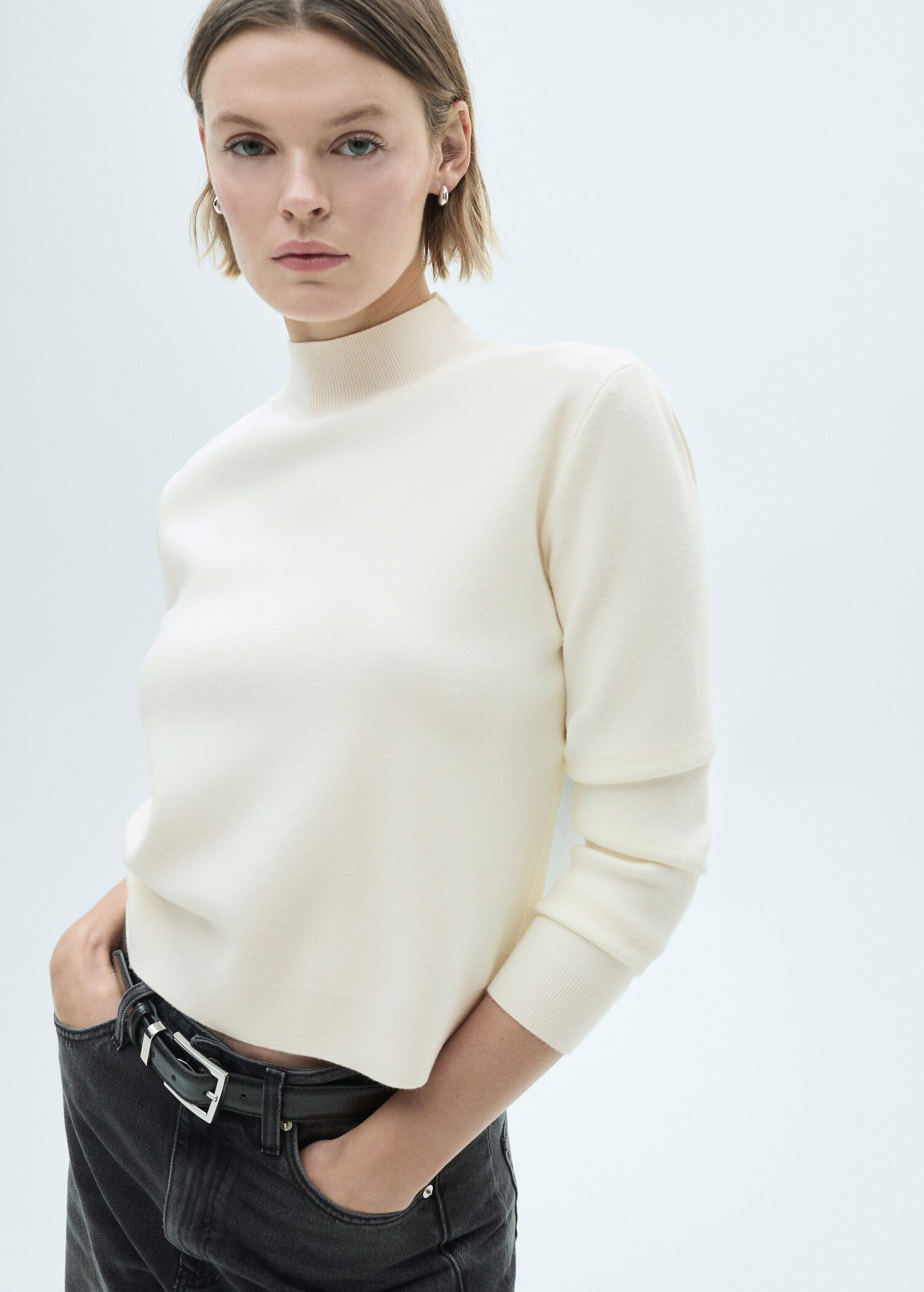 Pull-over maille col montant - Plan moyen
