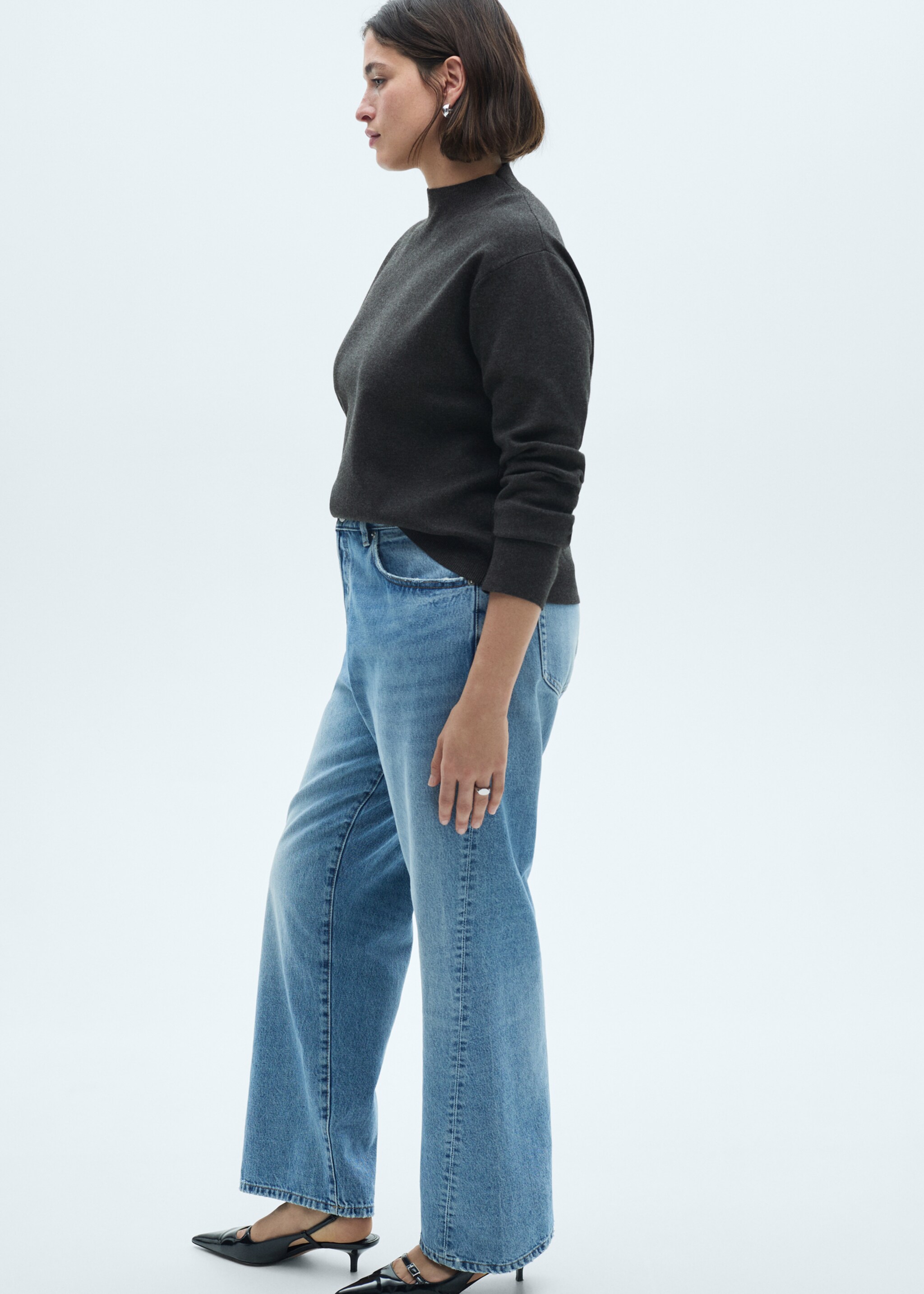 Knitted sweater with perkins neck - Details of the article 5, Medium Heather Grey. Ref: 77007697-00.