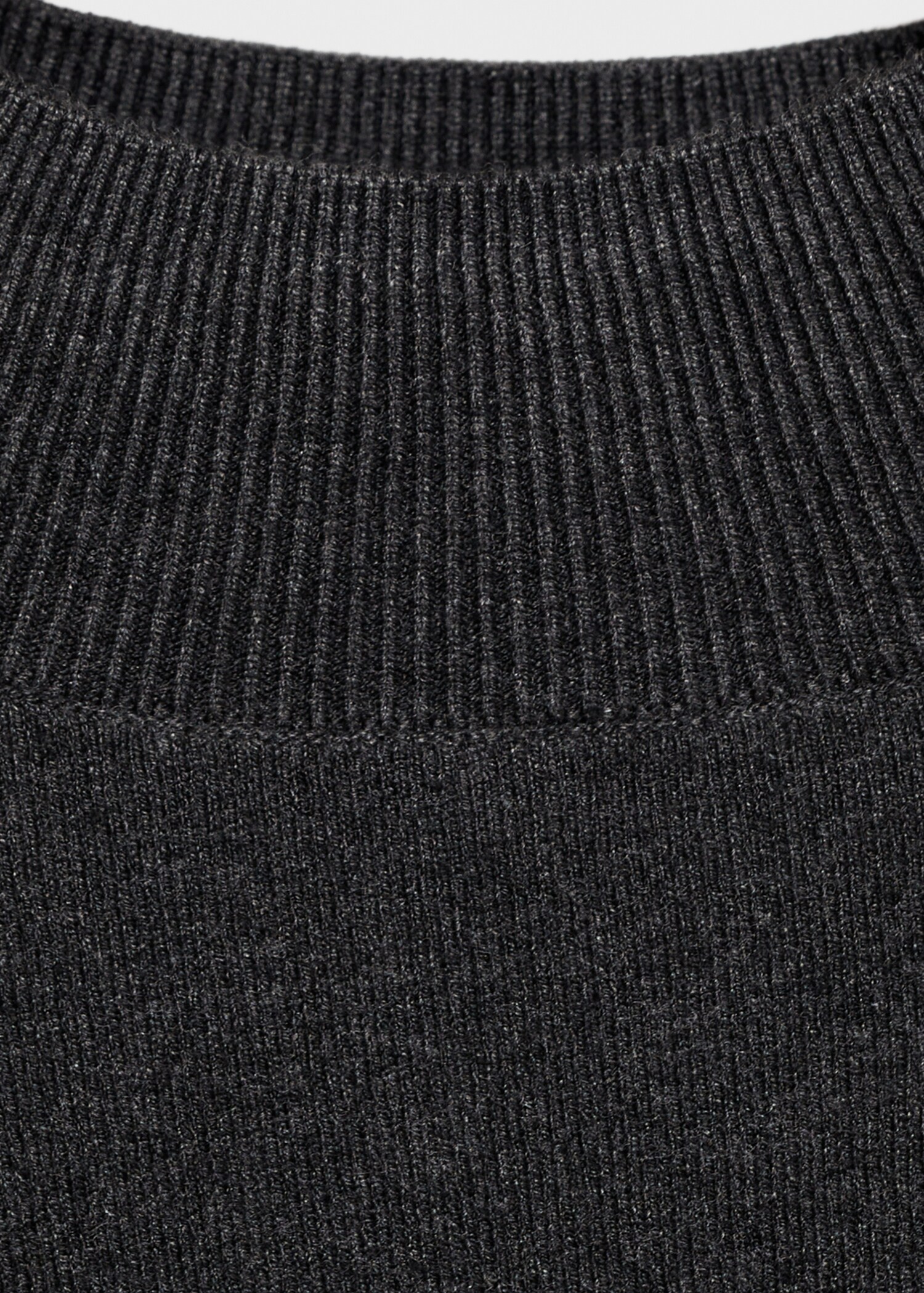 Pull-over maille col montant - Détail de l'article 8