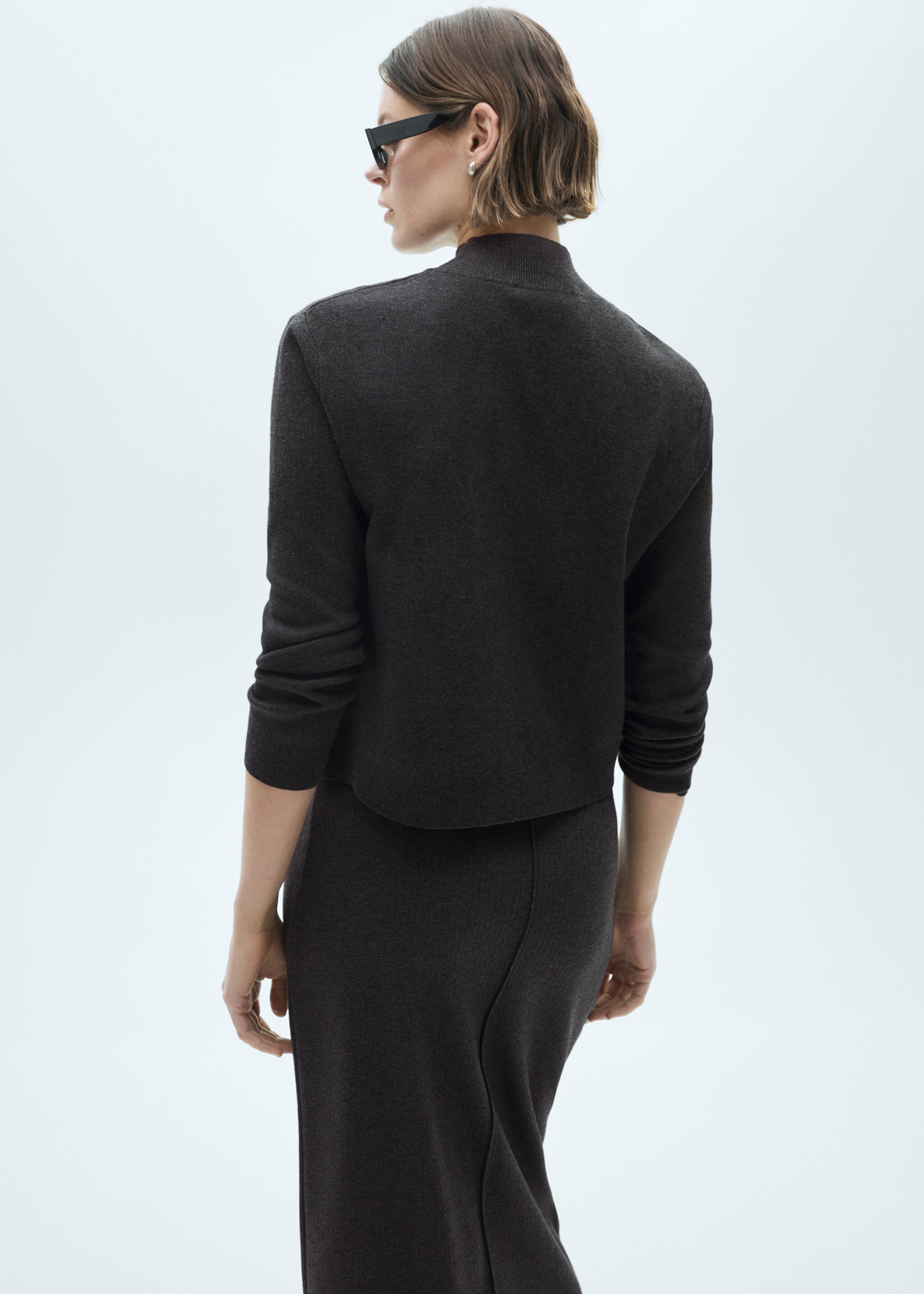 Knitted sweater with perkins neck - Reverse of the article, Medium Heather Grey. Ref: 77007697-00.