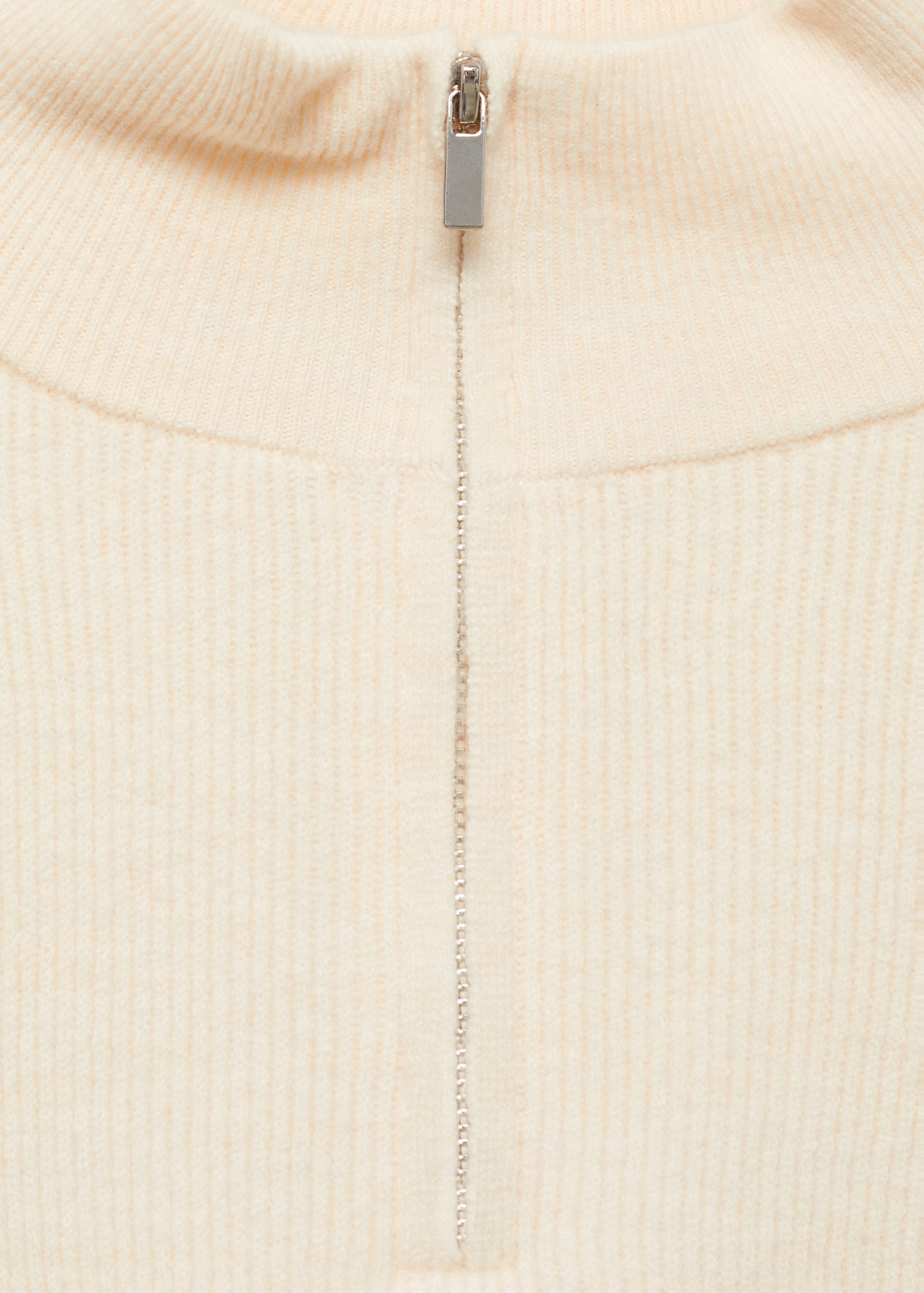 Perkins-neck sweater with zip - Details of the article 8