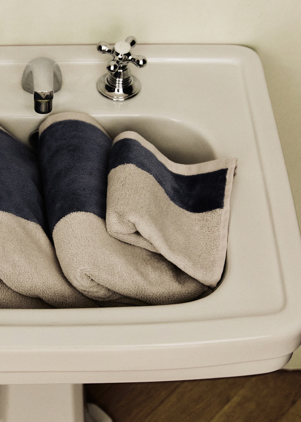 Best cotton towel brands sale