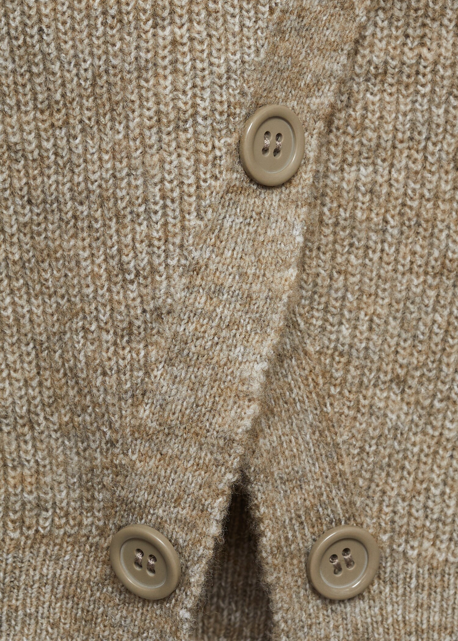 Scarf neck sweater with buttons - Details of the article 8