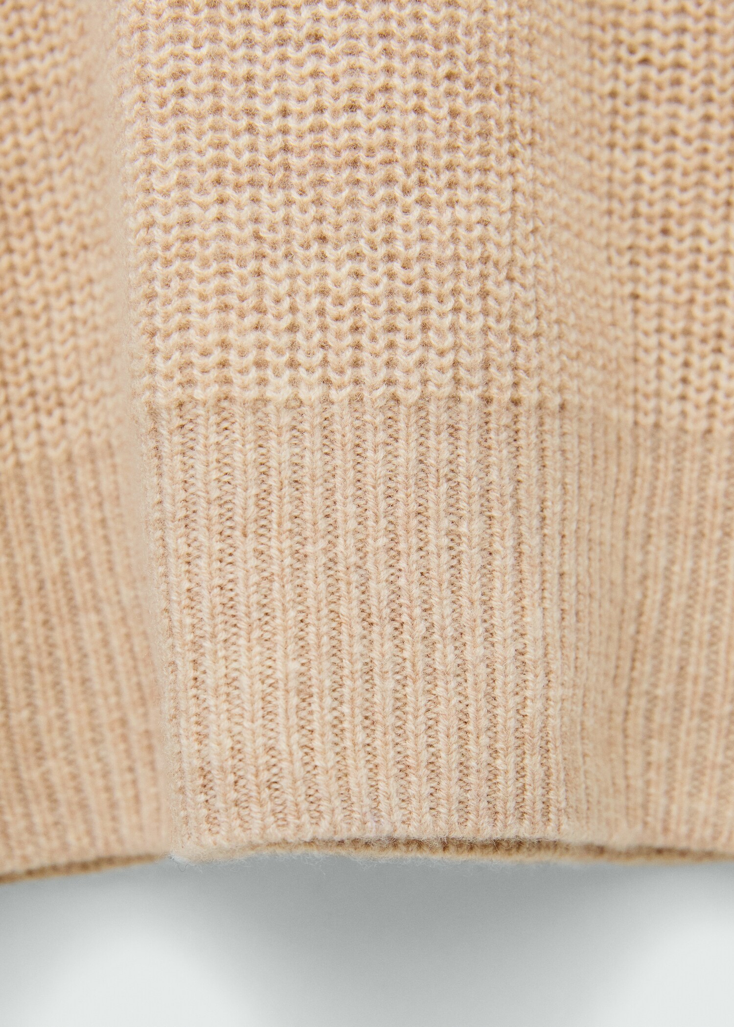 Pull-over en laine crop - Détail de l'article 0
