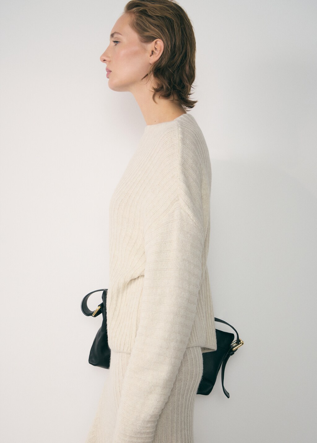 Perkins-neck sweater with seams