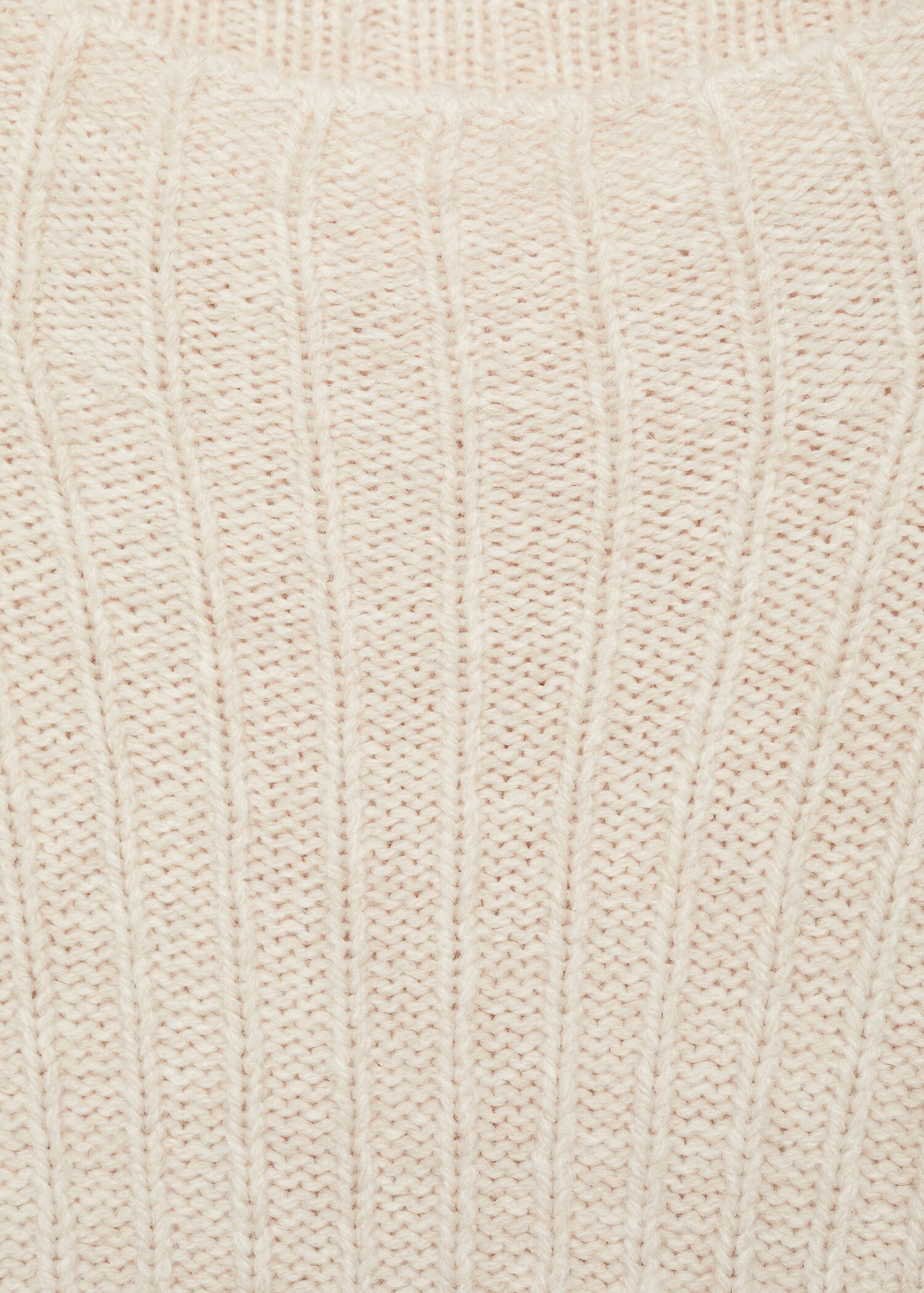 Perkins-neck sweater with seams - Details of the article 8