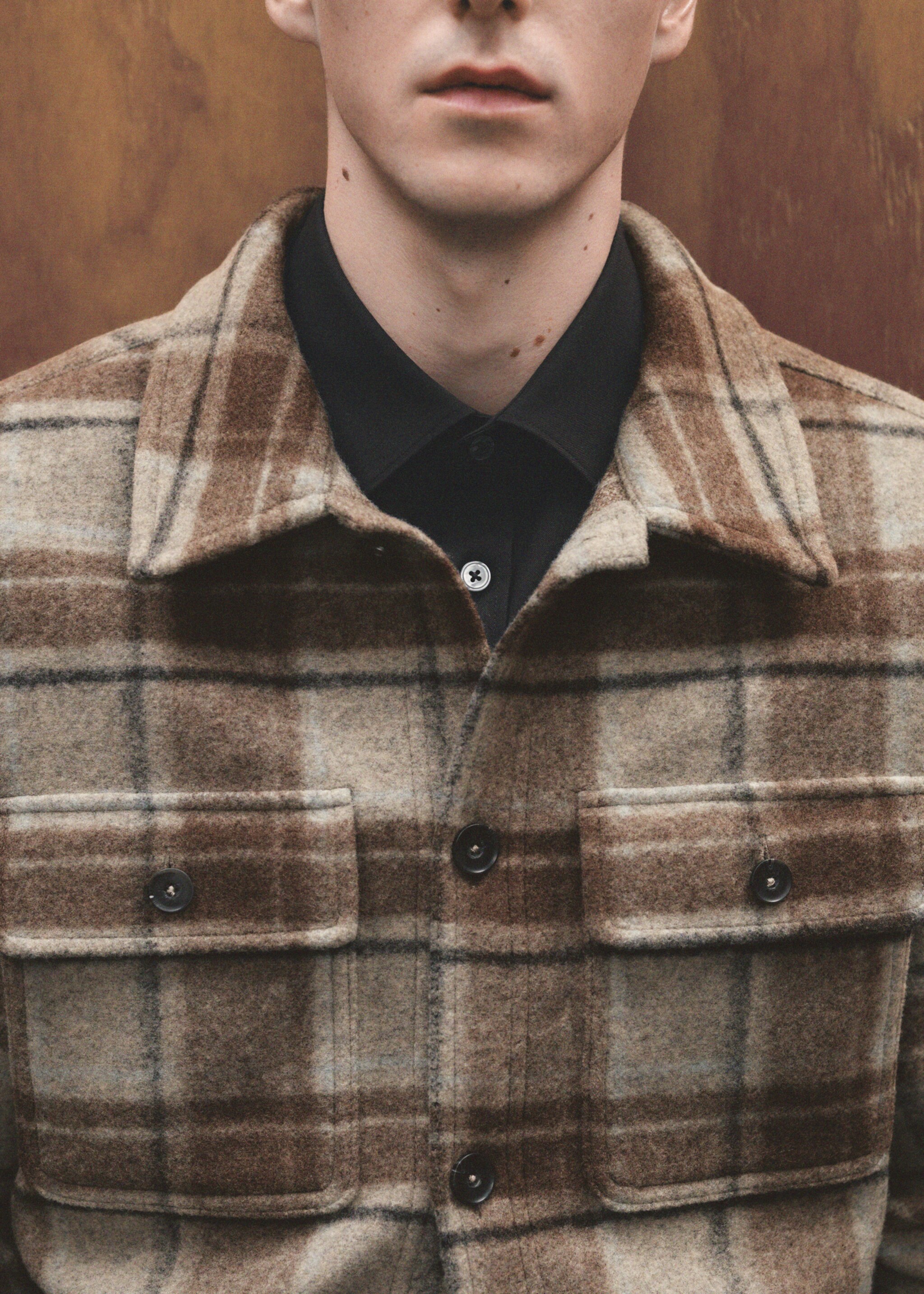 Check flannel overshirt - Details of the article 3, Sand. Ref: 77007925-00.