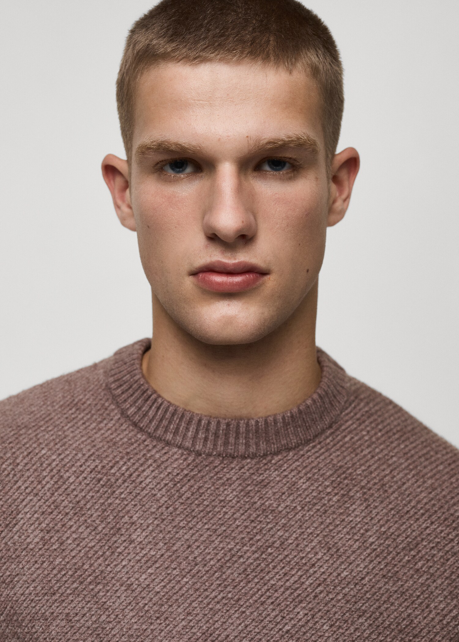 Regular-fit knitted sweater - Details of the article 1
