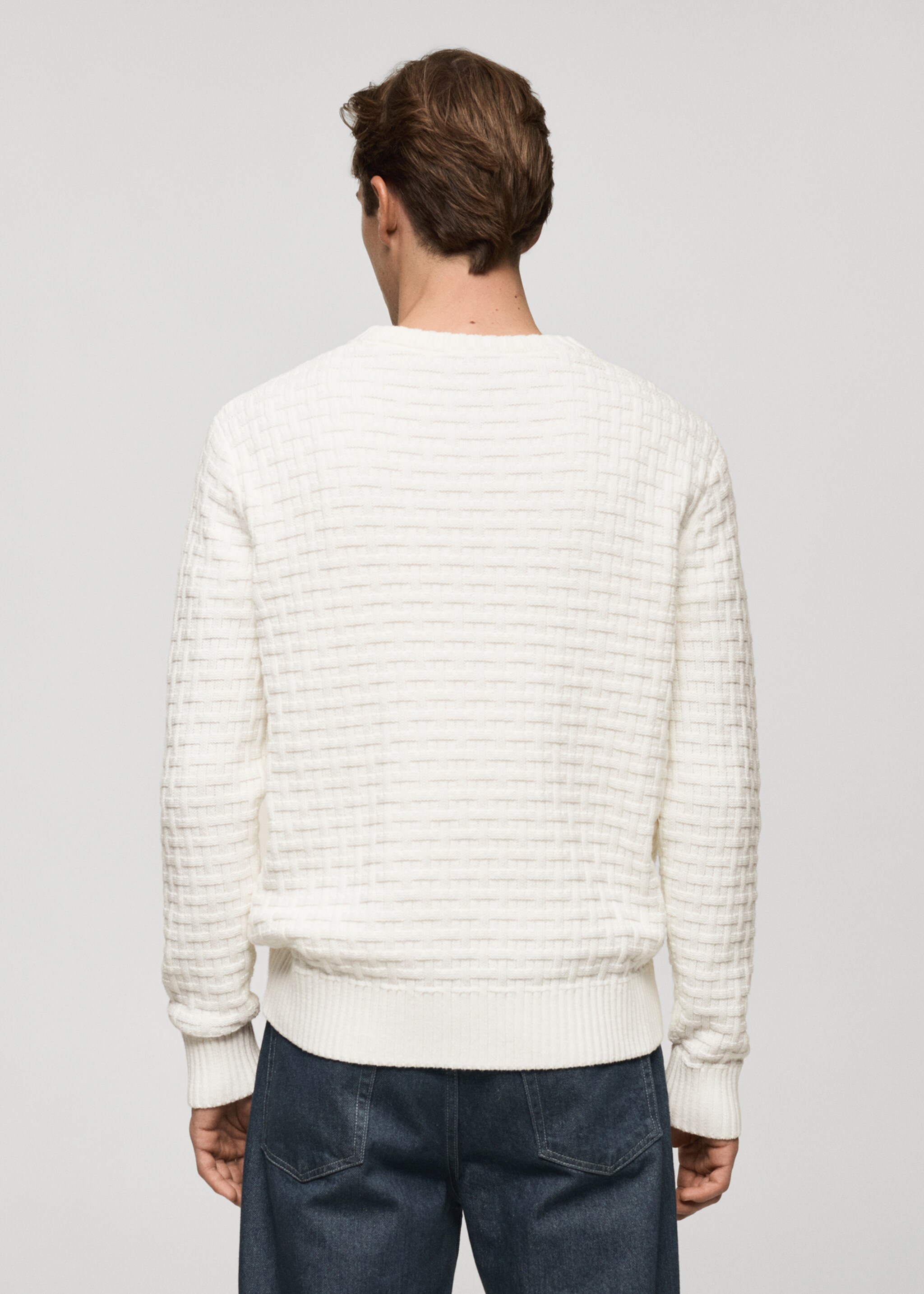 Crossed knit sweater - Reverse of the article
