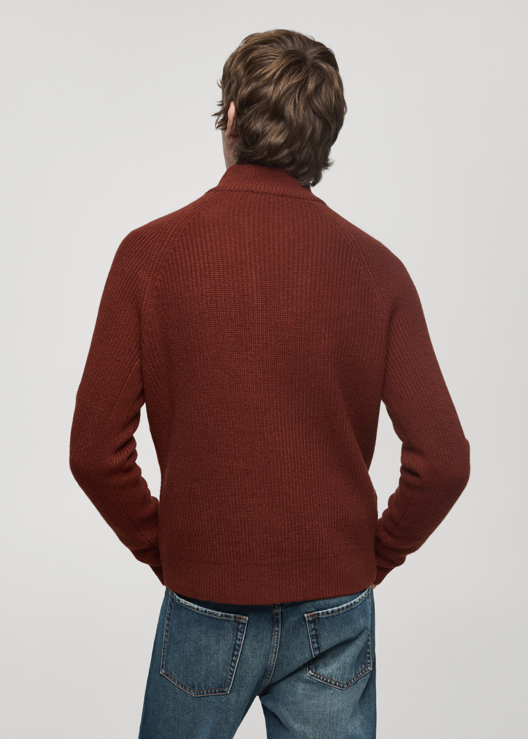 Pull-over maille côtelée col montant - Verso de l’article