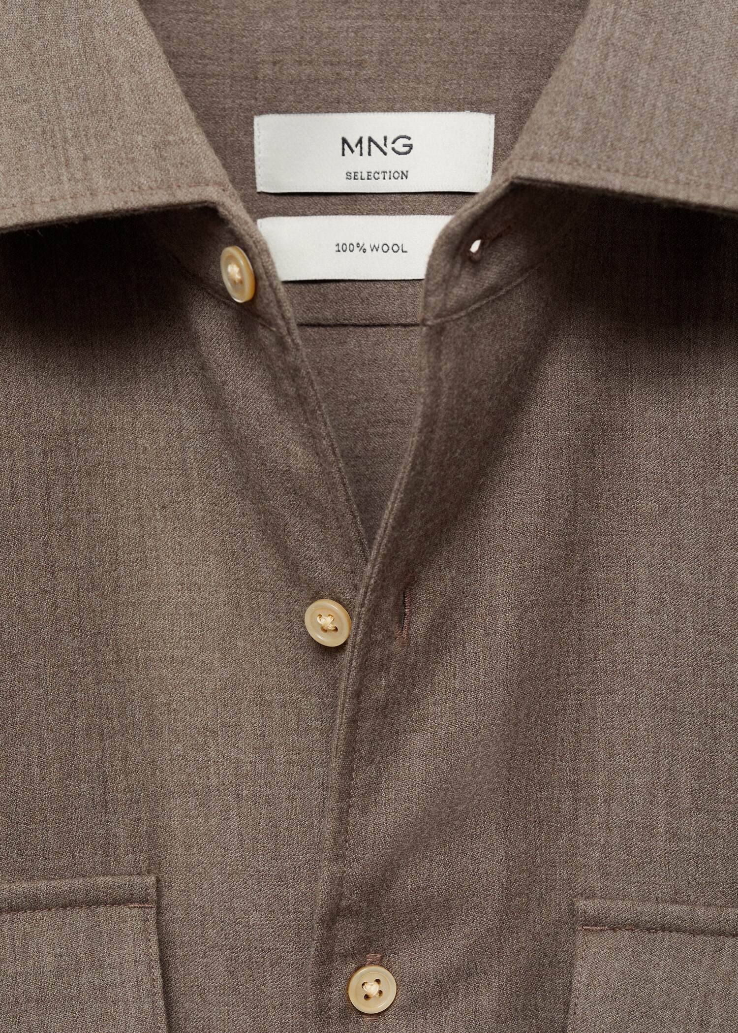 100% wool shirt with pockets - Details of the article 8