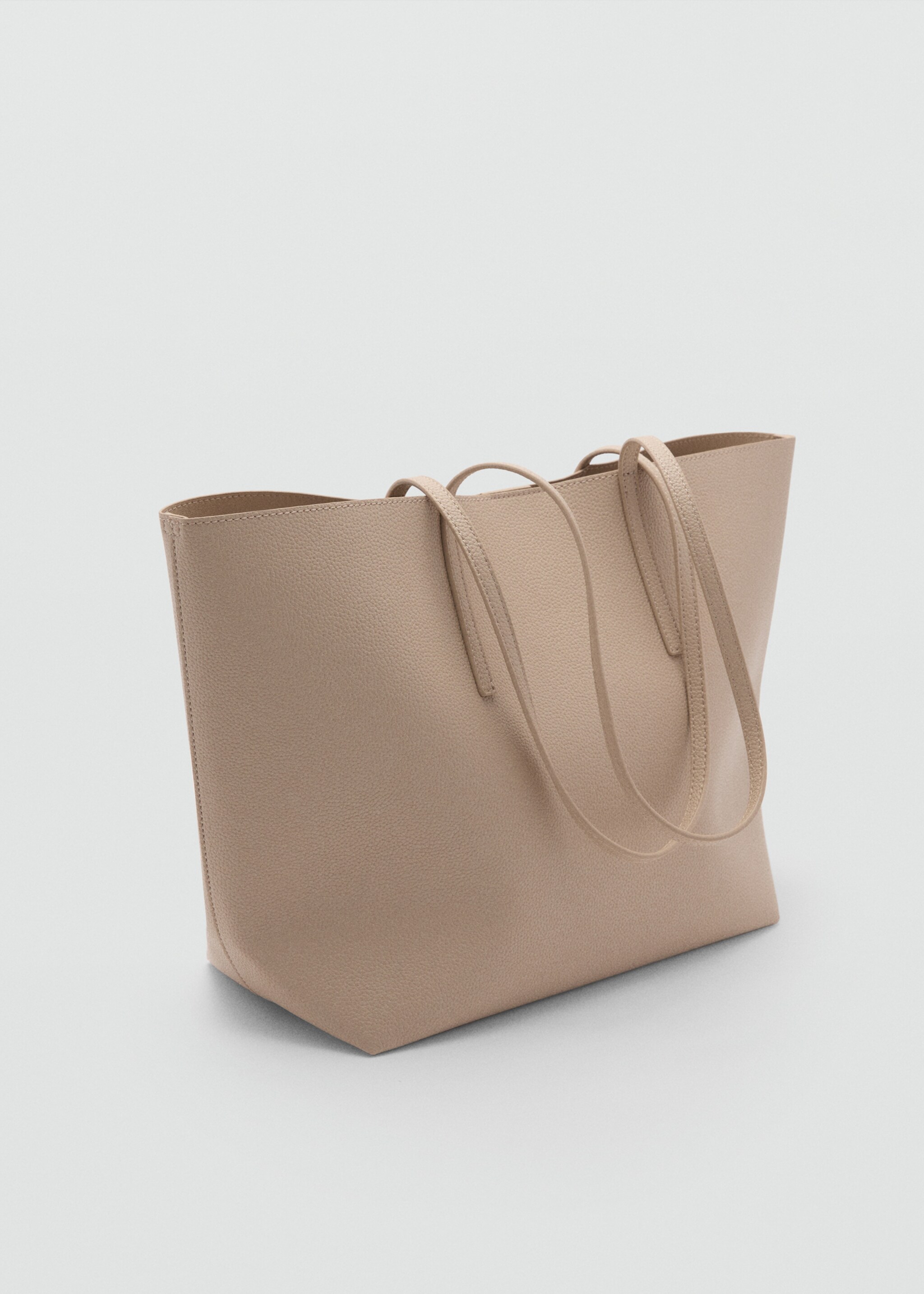Bolso shopper efecto abatanado - Plano medio