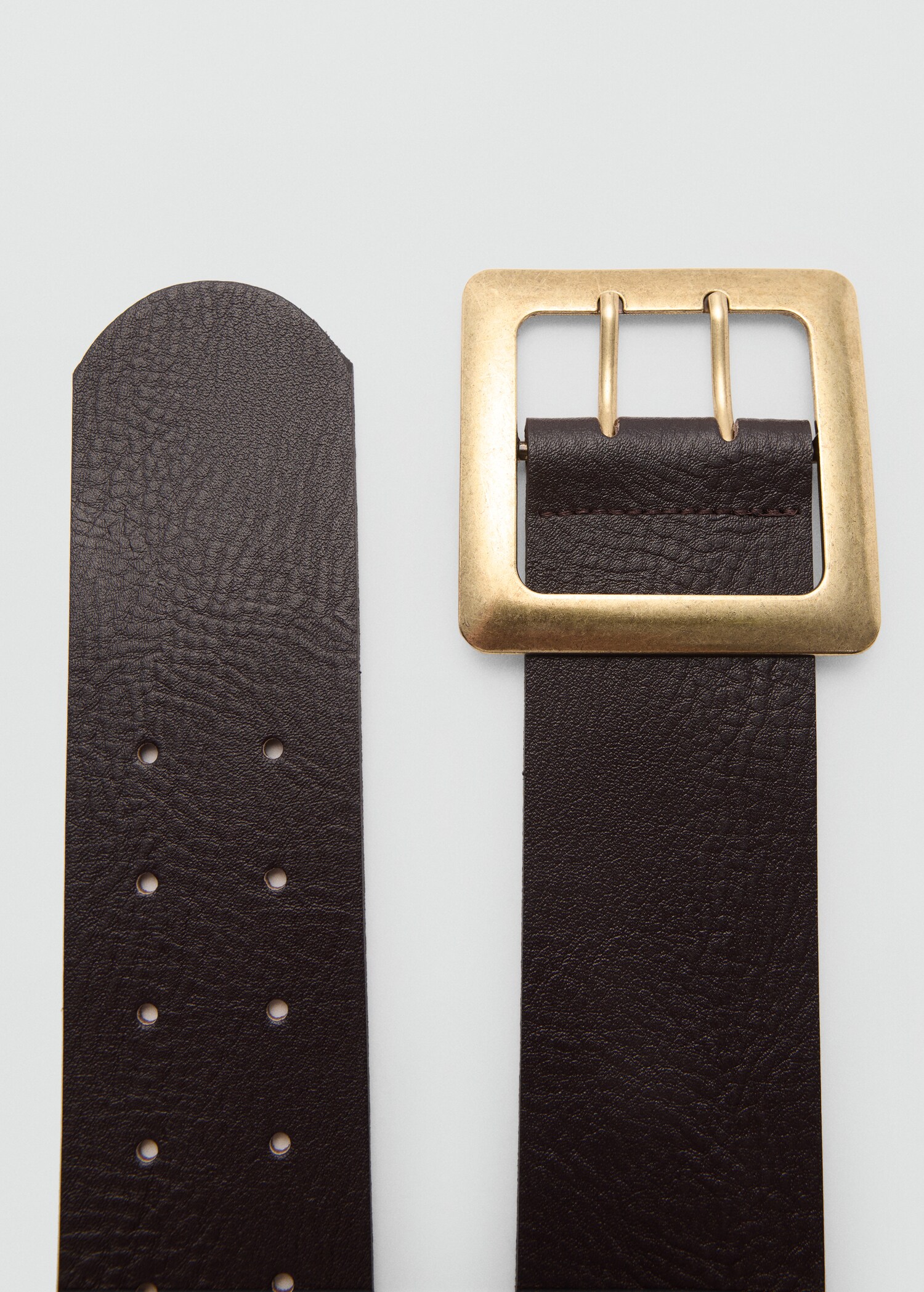 Buckle leather belt - Details of the article 1