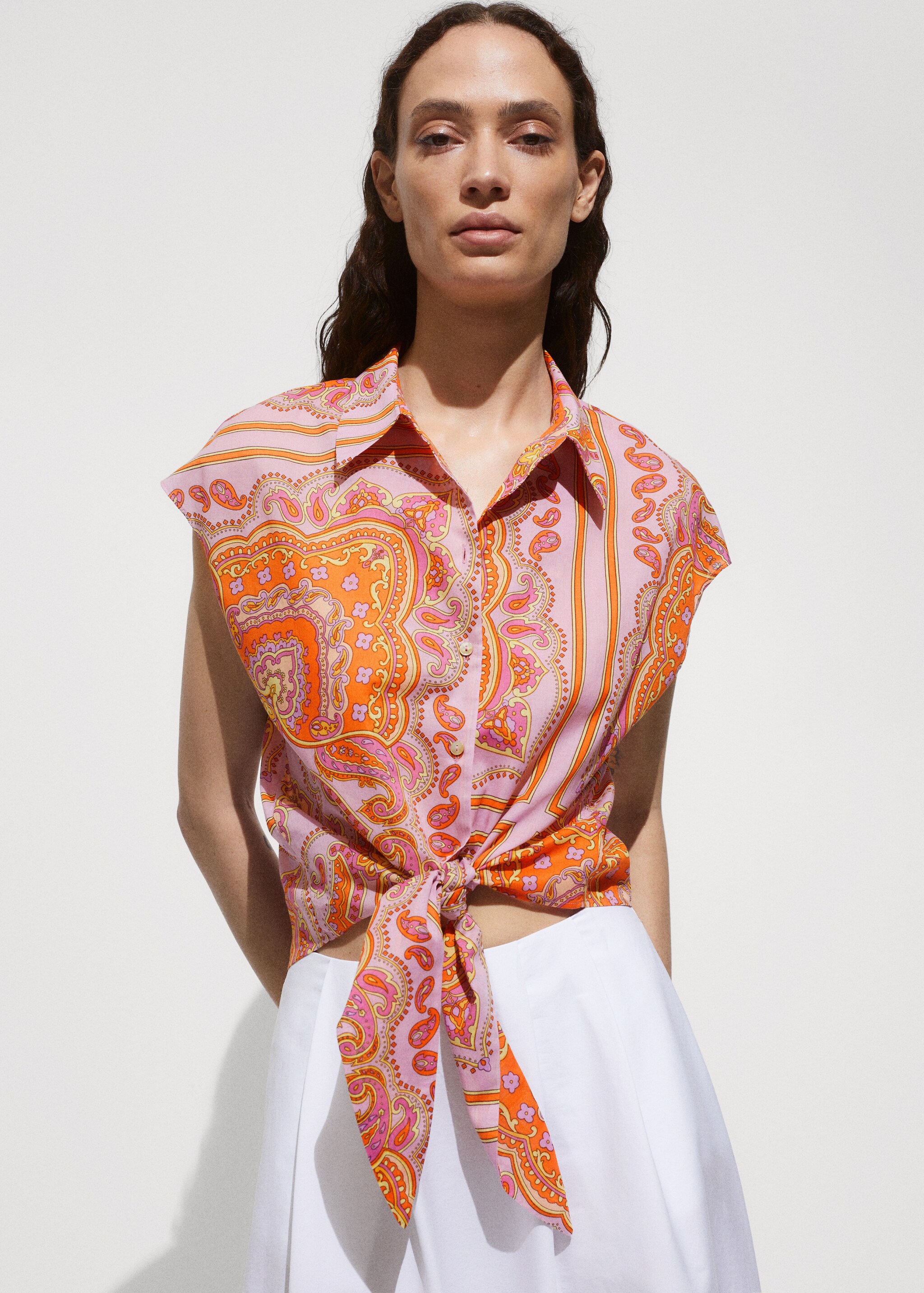 Bedrukte blouse met strik - Middenvlak