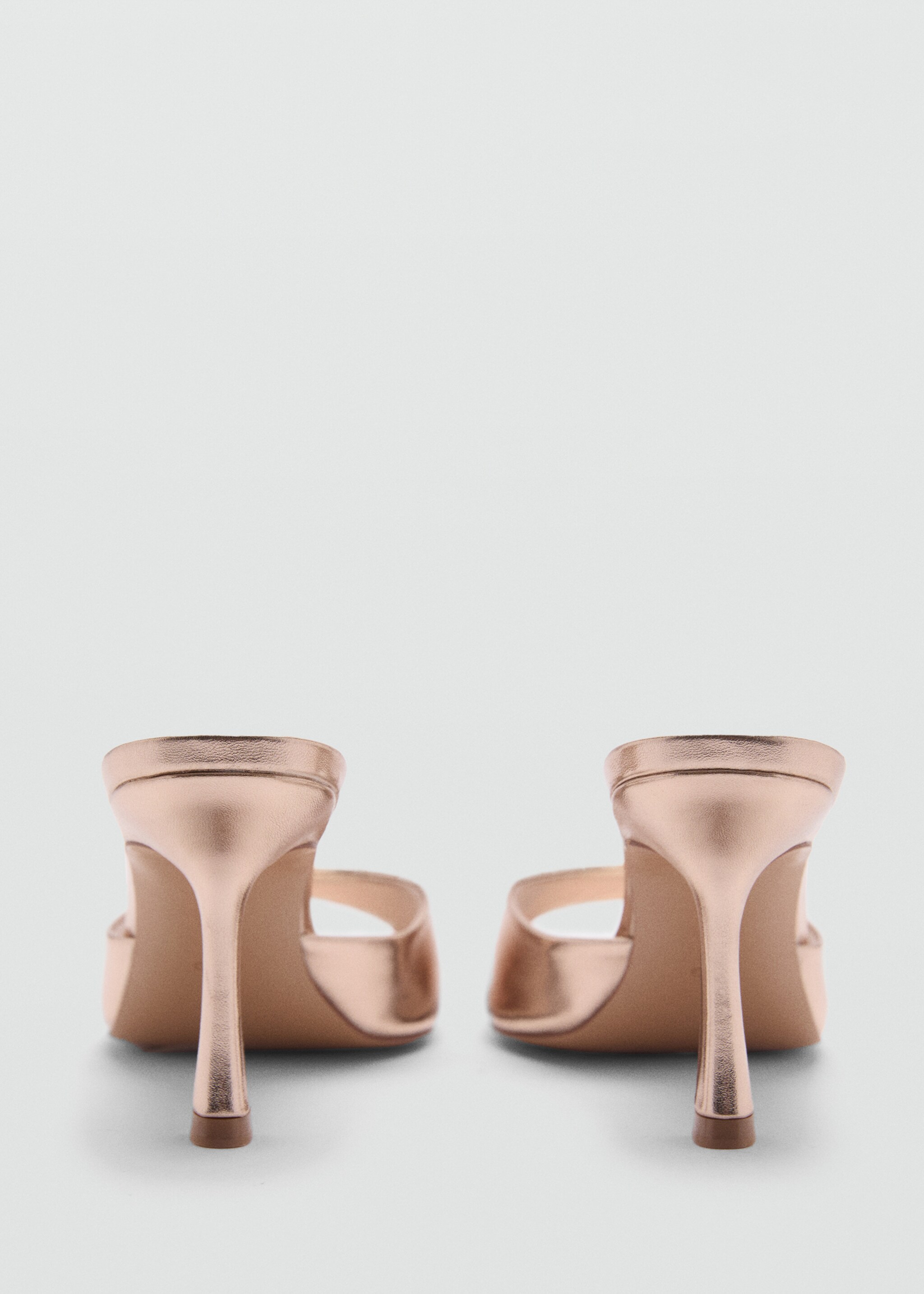 Heel non-structured sandals - Details of the article 1