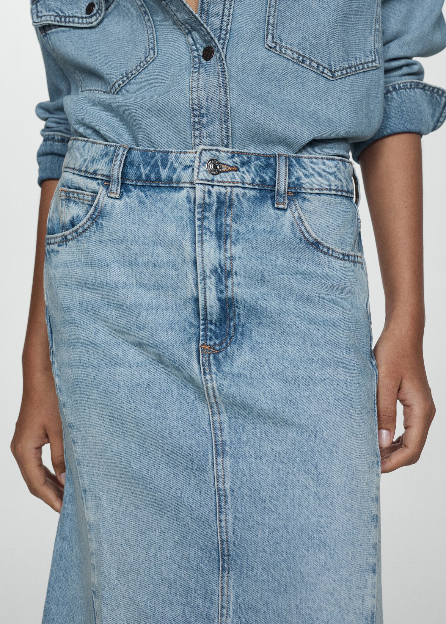 Φούστα denim σκίσιμο - Λεπτομέρεια του προϊόντος 1
