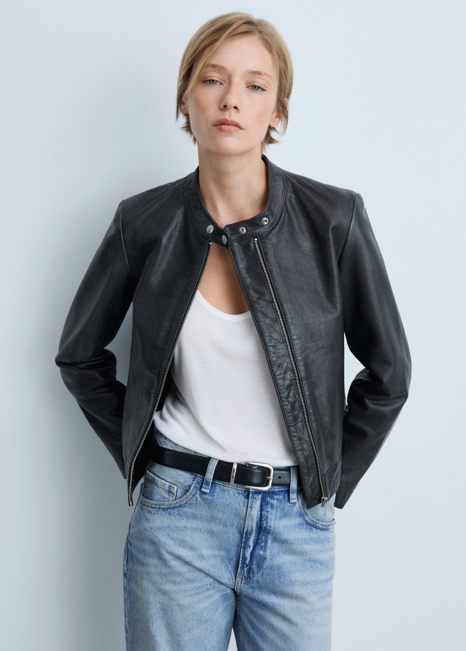 100% leather jacket - Medium plane