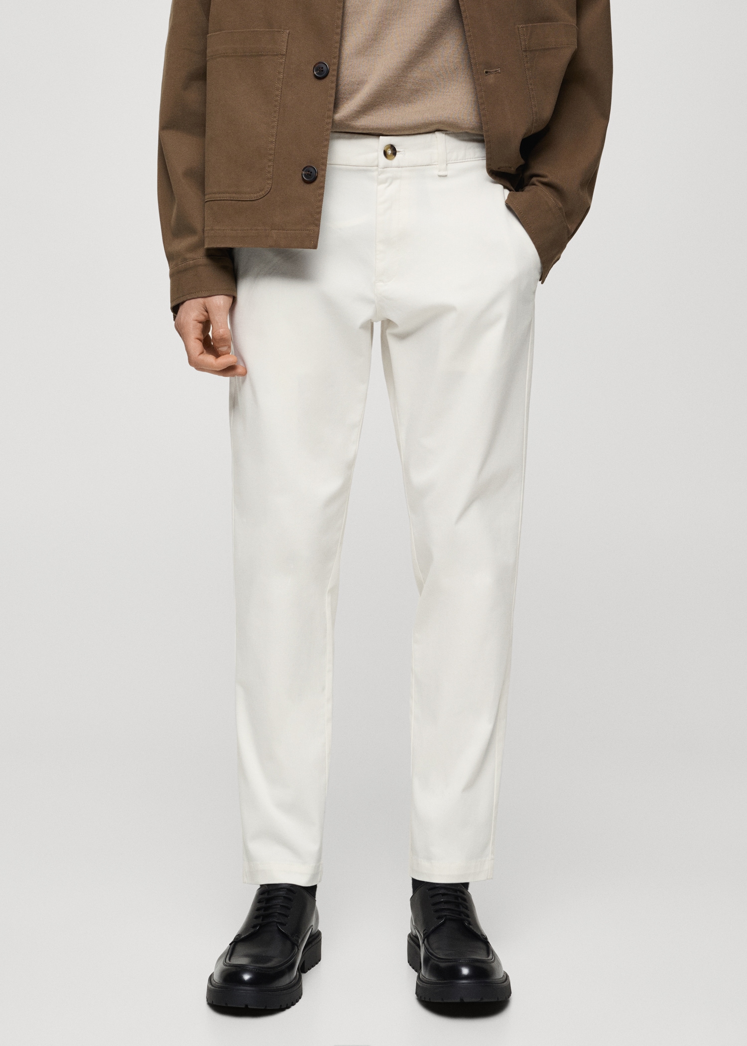 Cotton tapered crop trousers Men MANGO China - Main Image