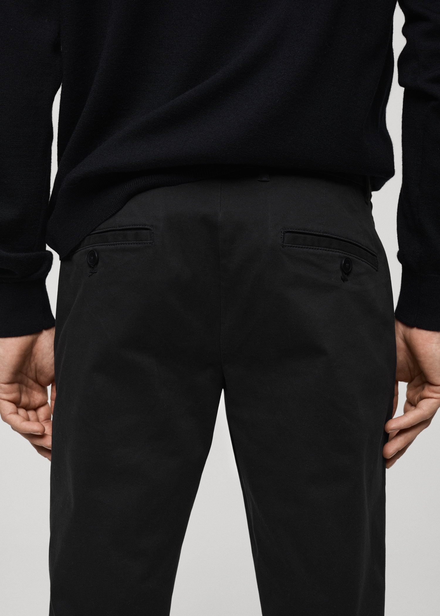 Cotton tapered crop trousers - Details of the article 6