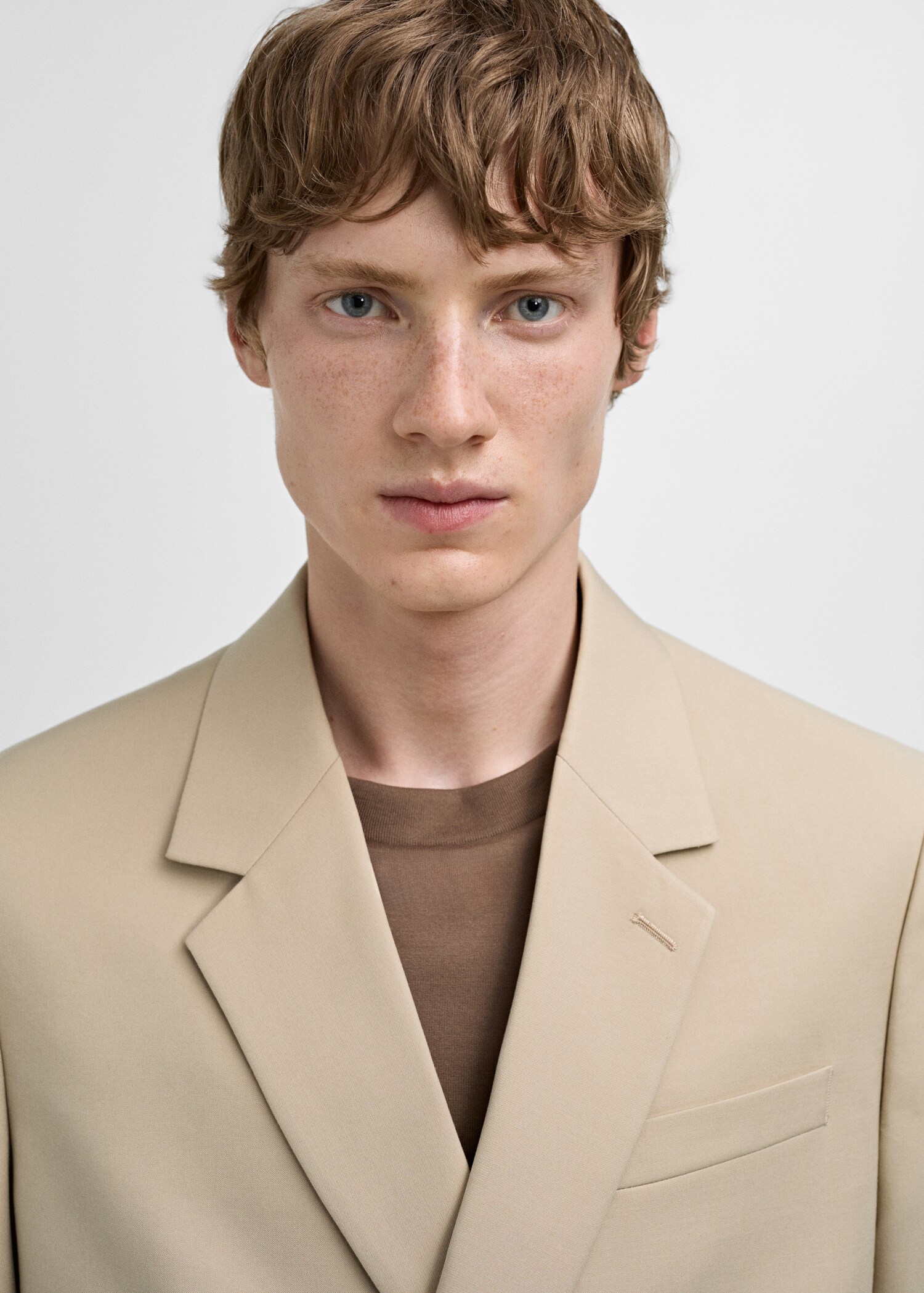 Double-breasted regular-fit suit jacket - Details of the article 1