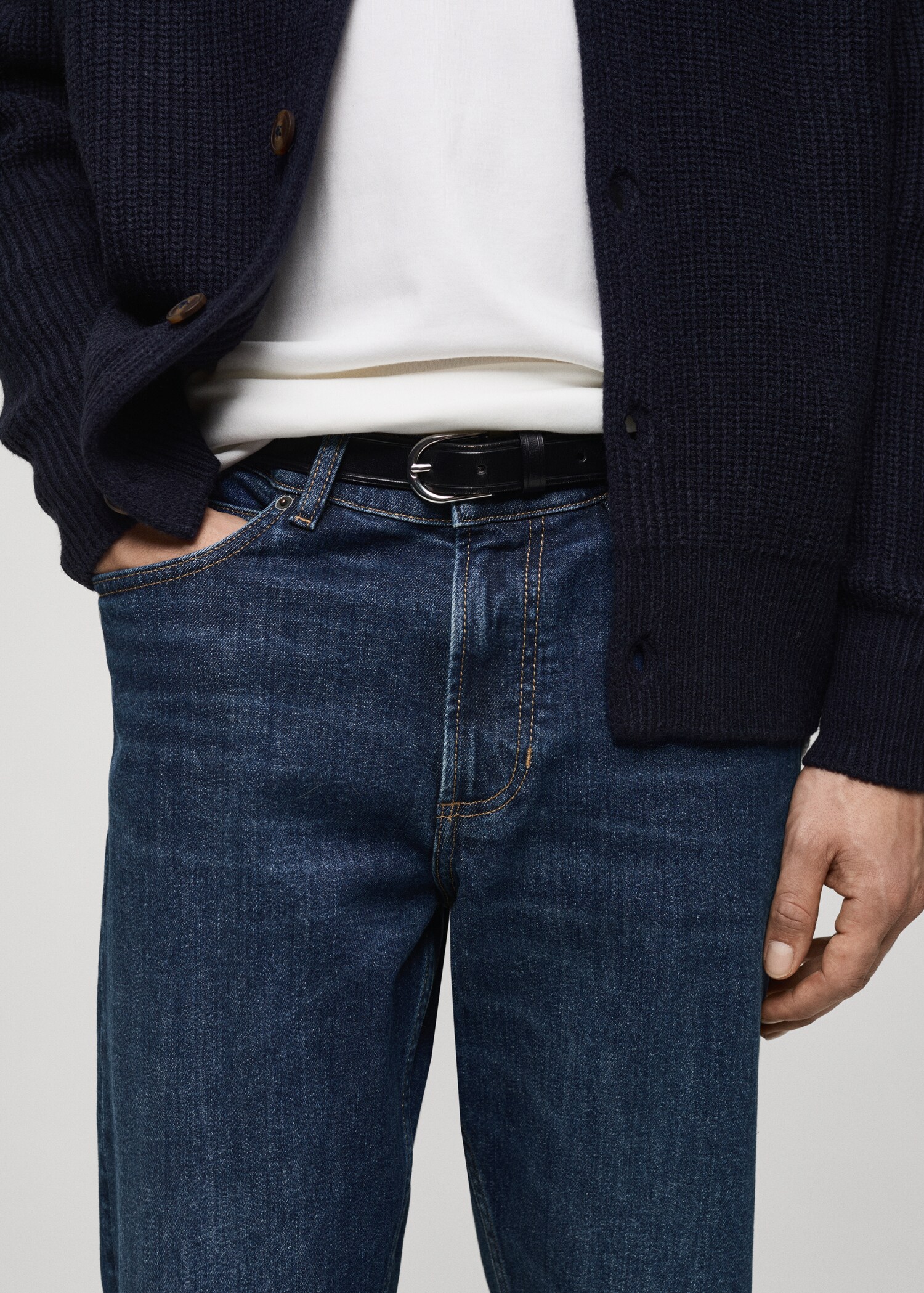 Jeans Ben tapered fit - Detalle del artículo 1