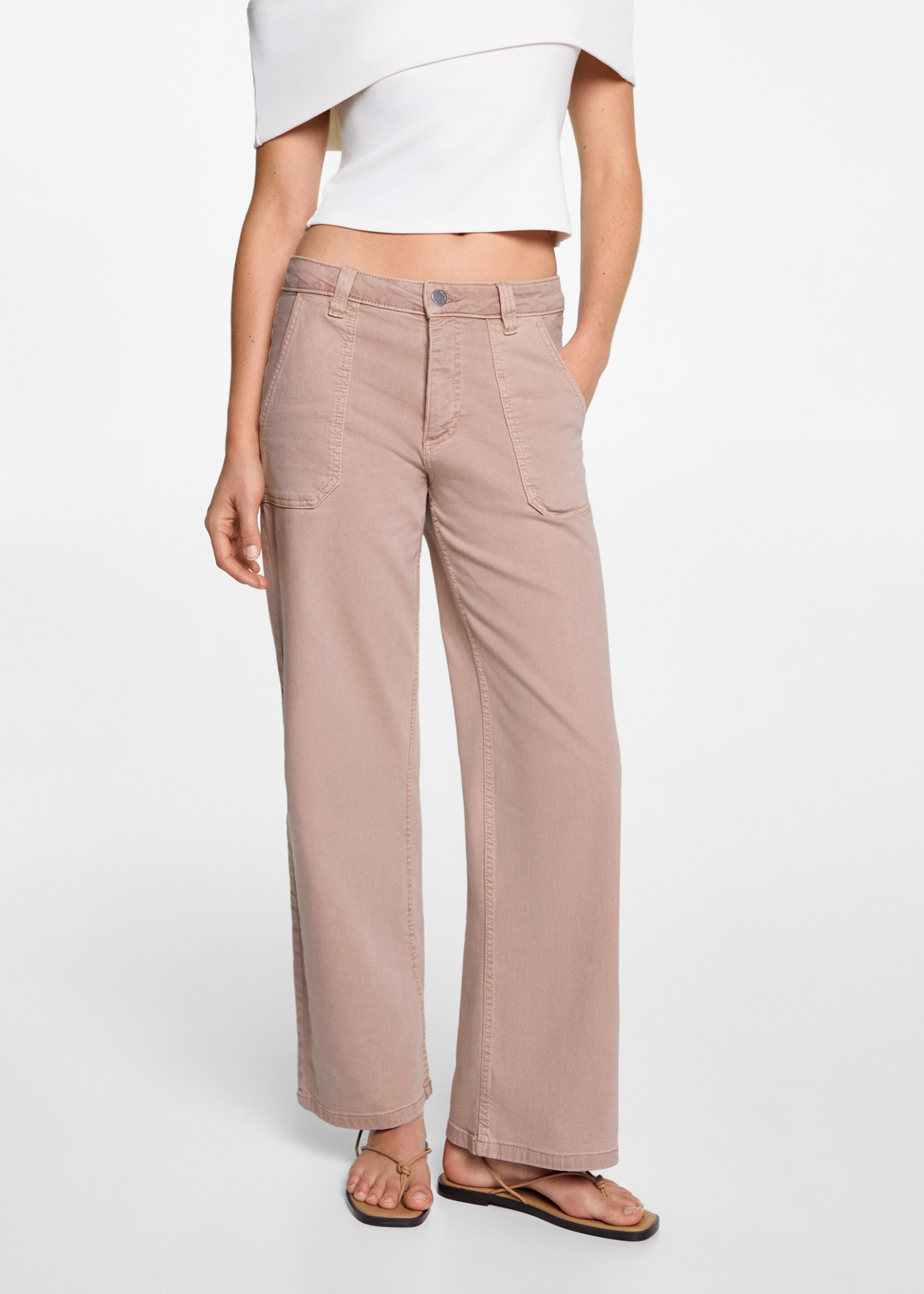 Pantalón culotte bolsillos - Plano medio