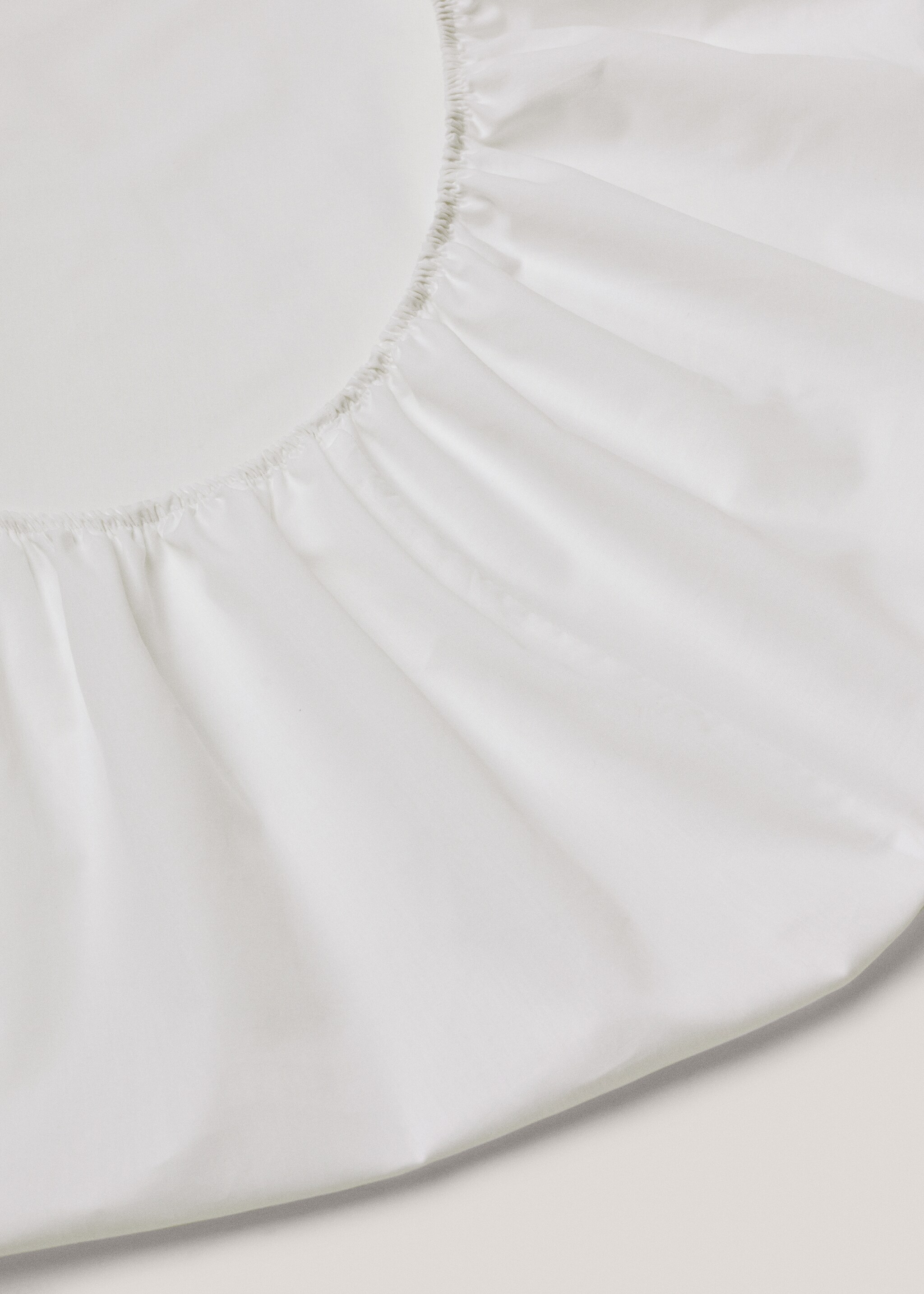 Plain cotton fitted sheet for queen bed - Details of the article 1