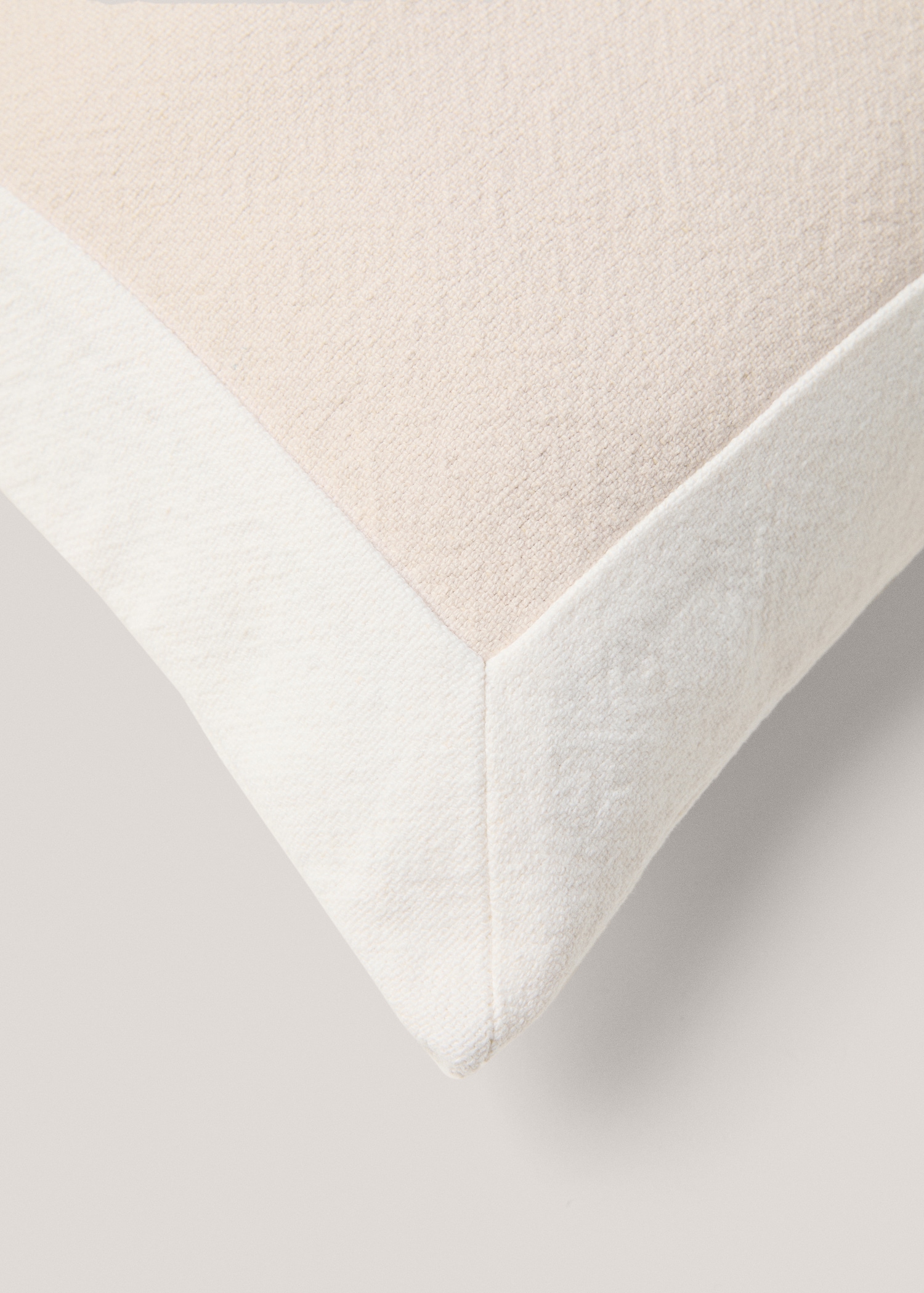 Cotton and linen blend cushion cover 40x60cm - Details of the article 2