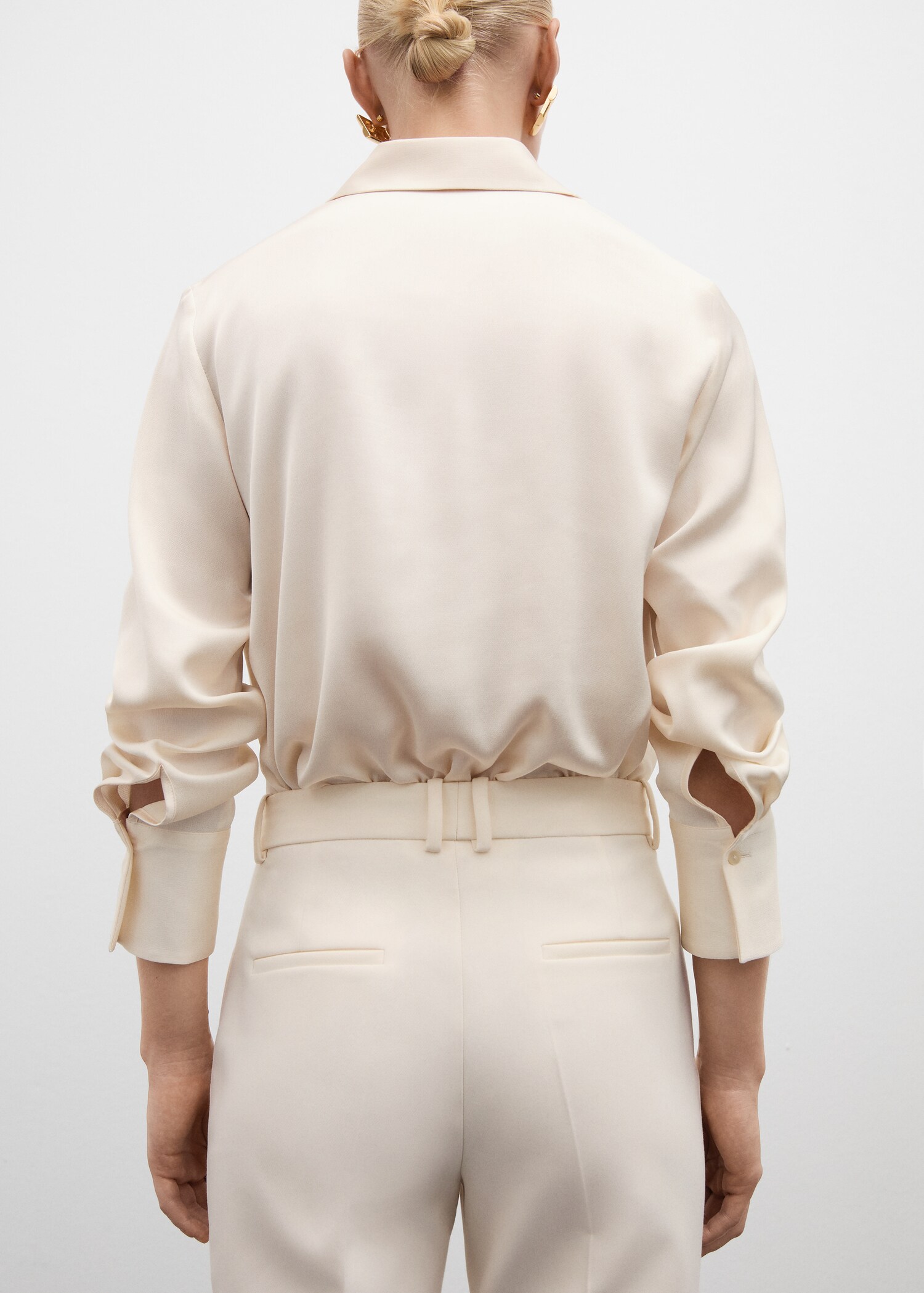 Chemise fluide satinée - Verso de l’article