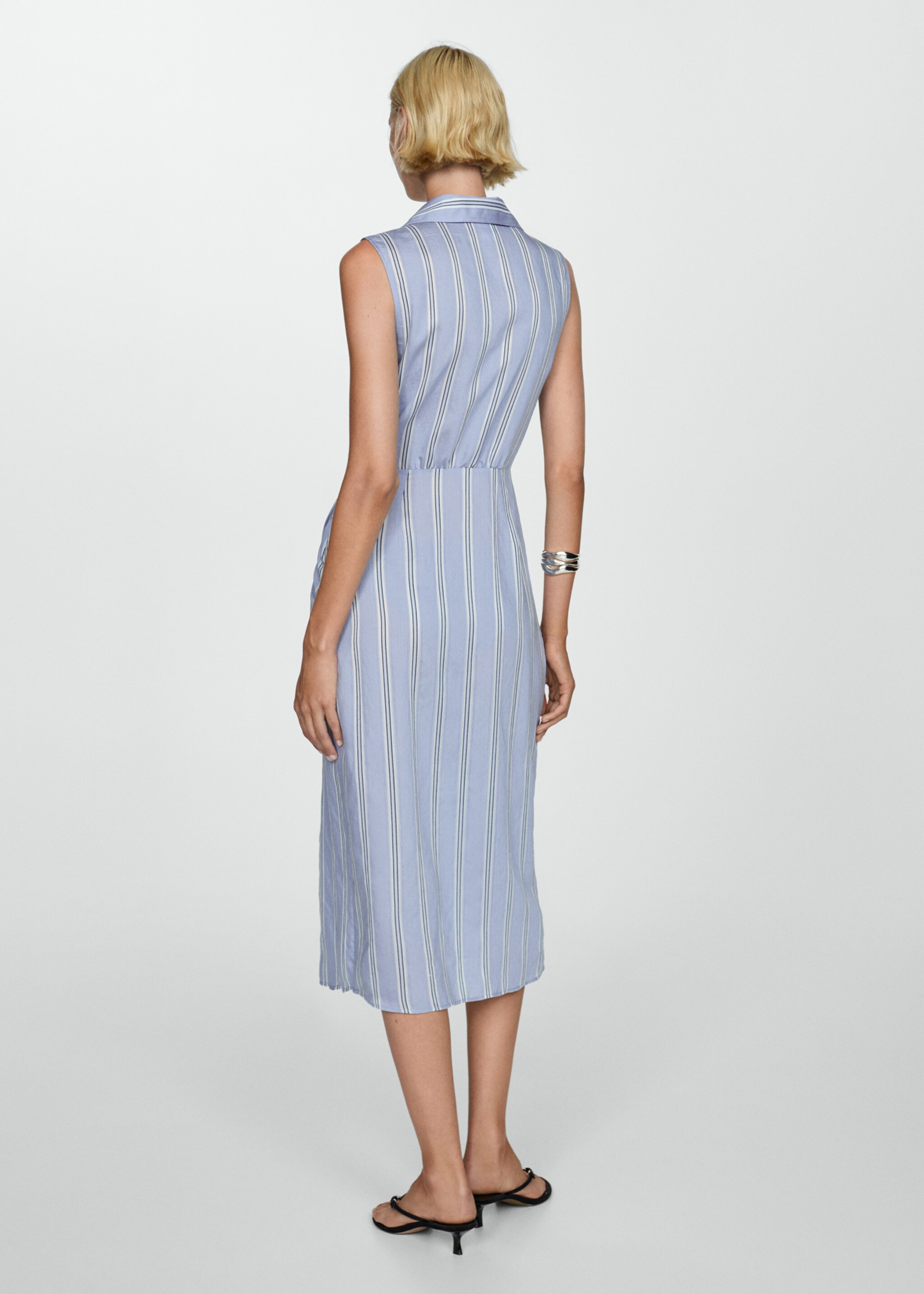 Draped shirt dress - Reverse of the article