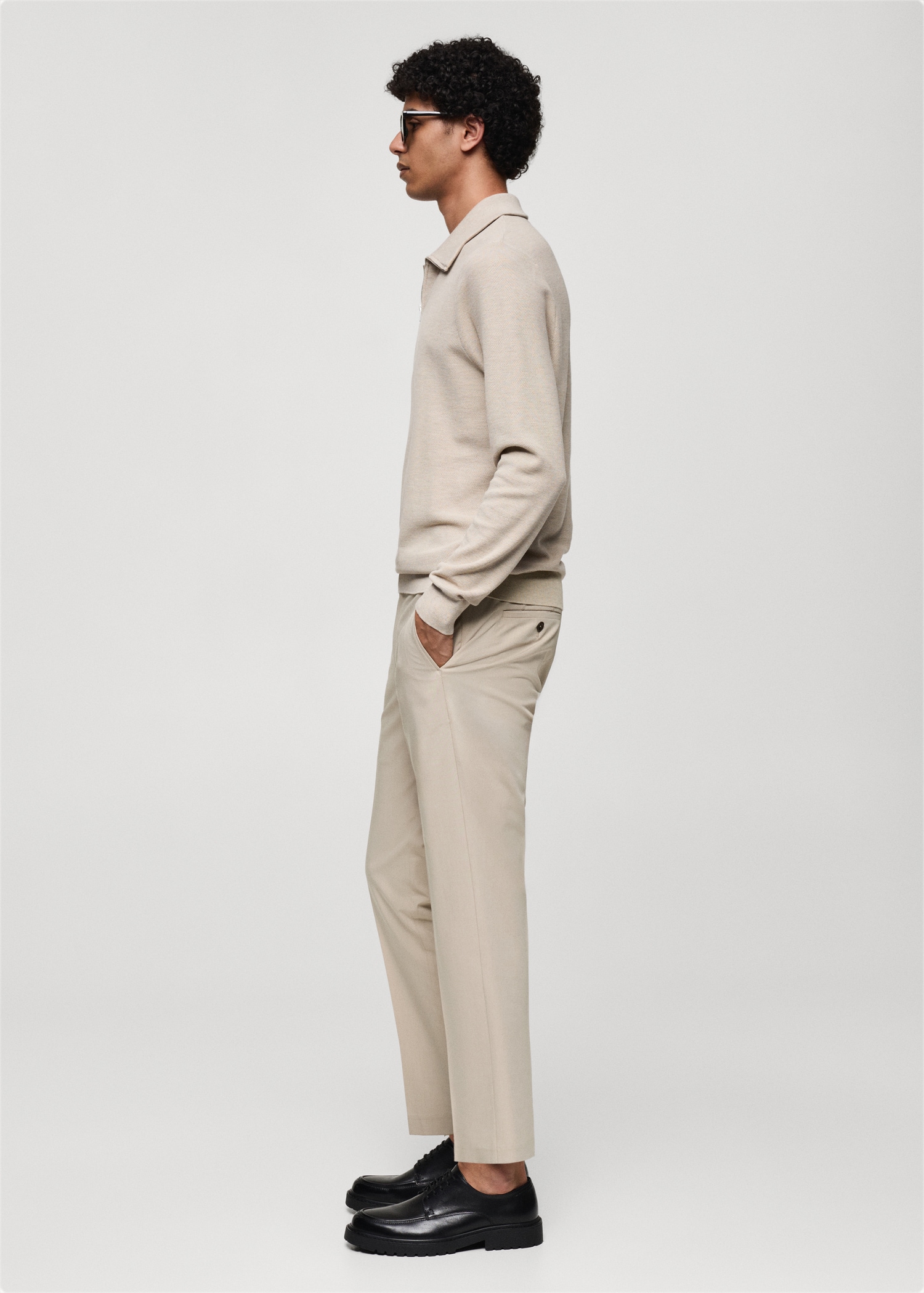 Stretch fabric slim-fit trousers - Details of the article 2