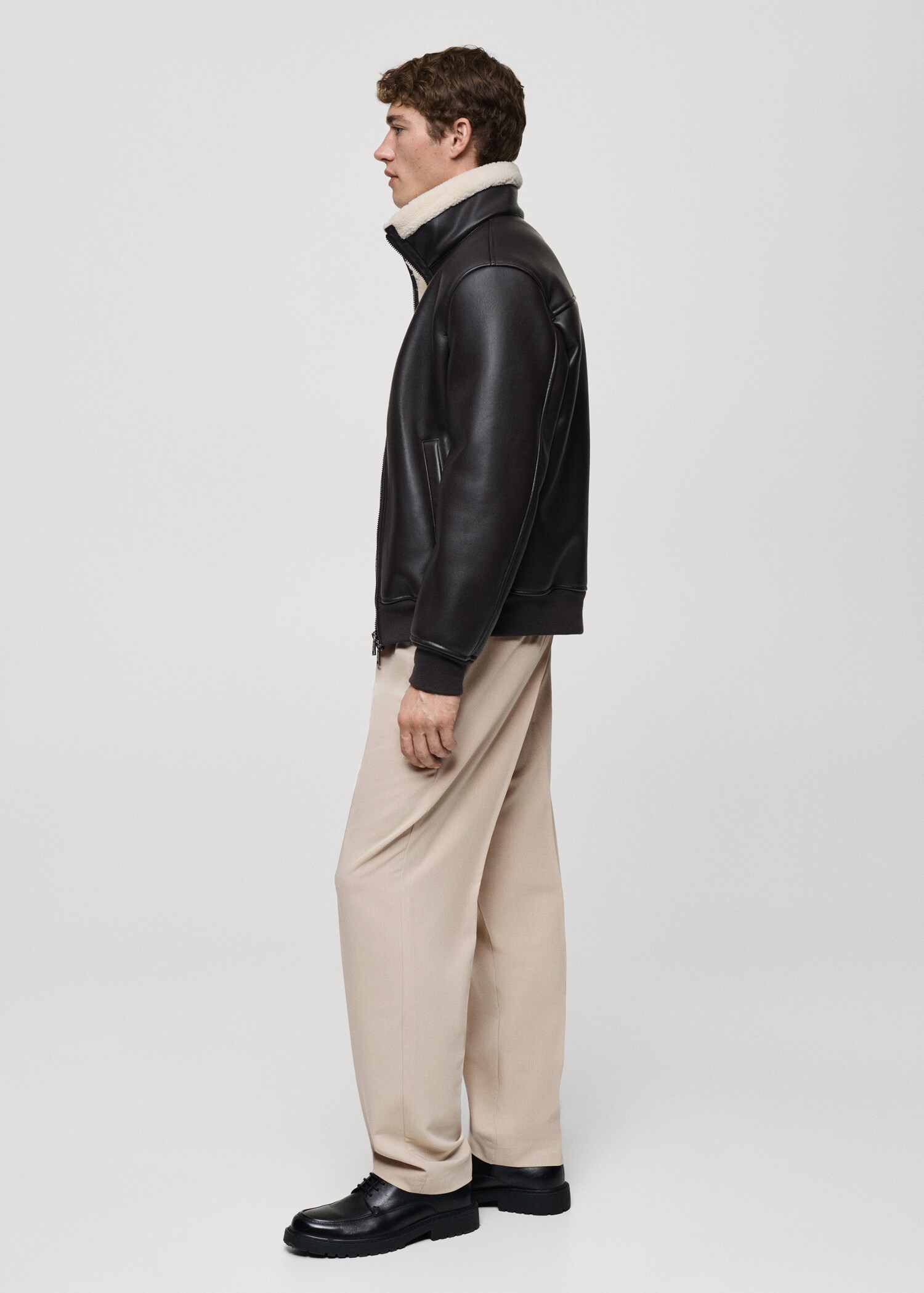 Pantalon regular-fit fluide pinces - Détail de l'article 2