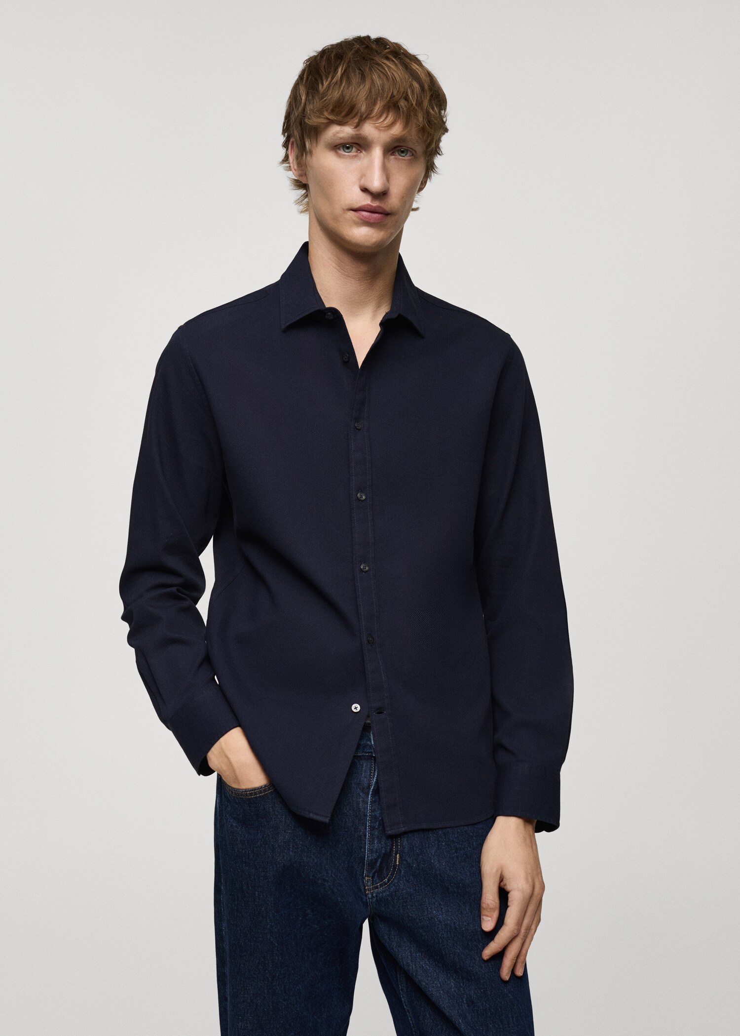 Camisa 100% algodón estructura regular fit - Plano medio